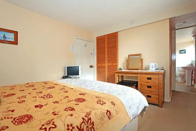 Bed in Grayling House