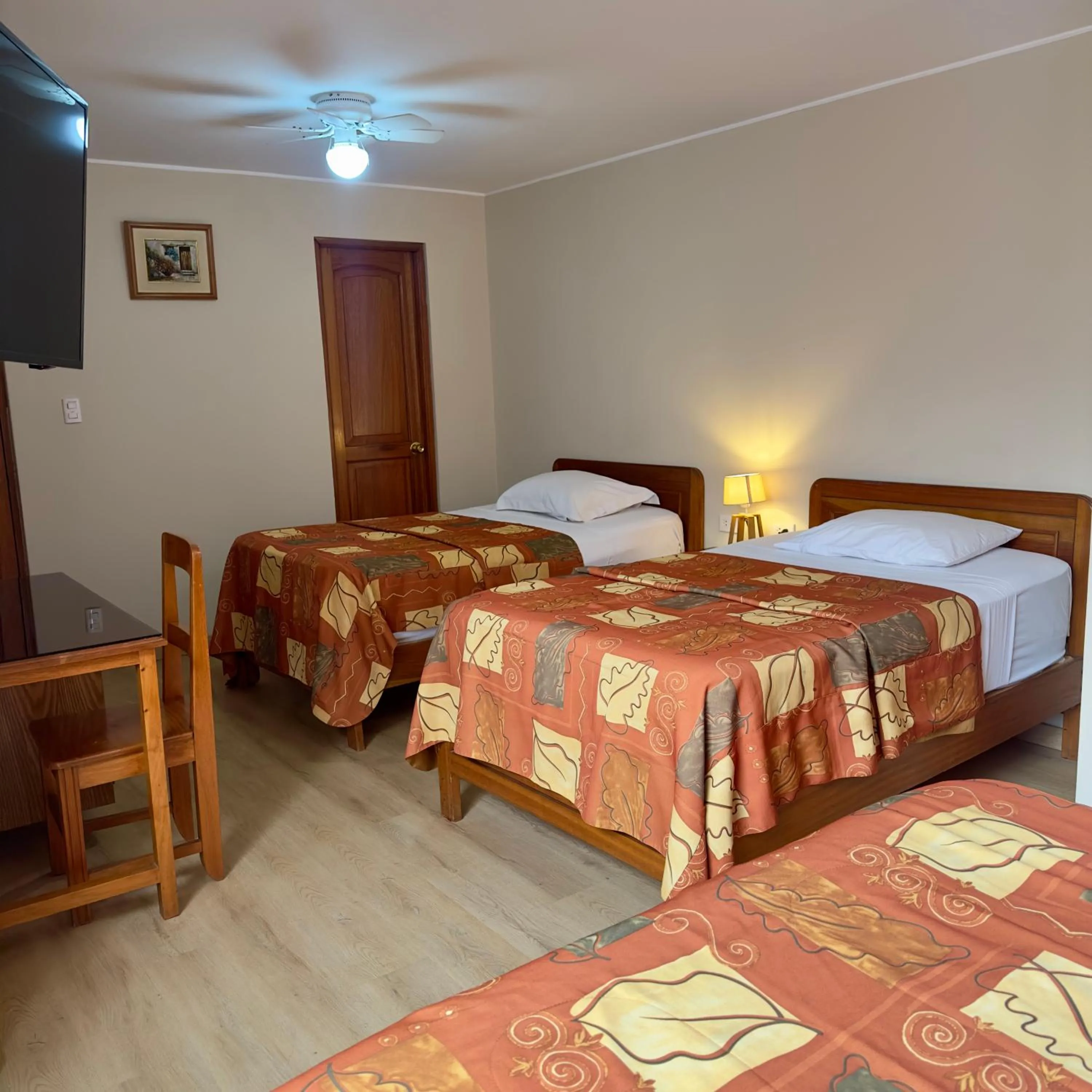 Bedroom, Bed in Hotel La Molina