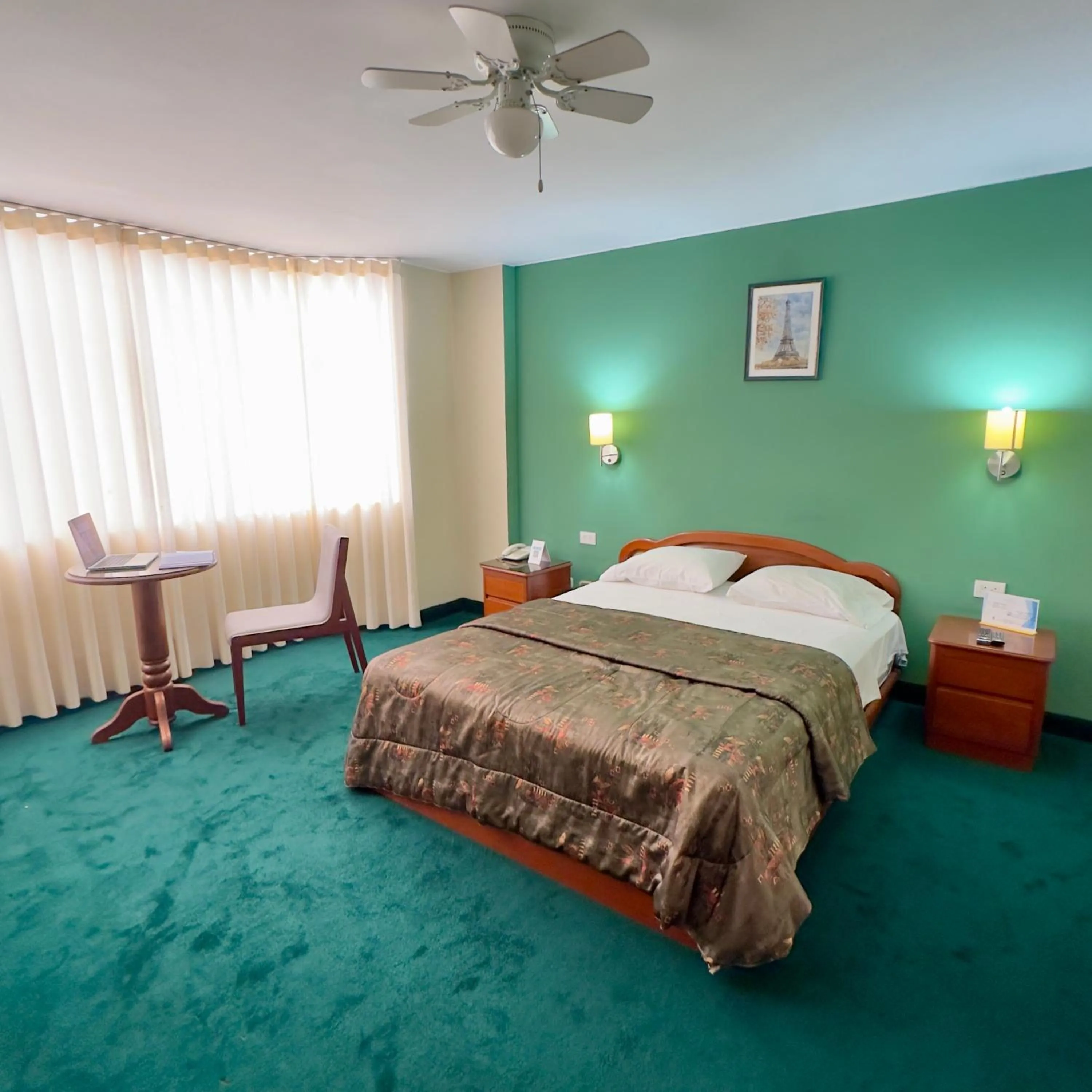 Bedroom, Bed in Hotel La Molina