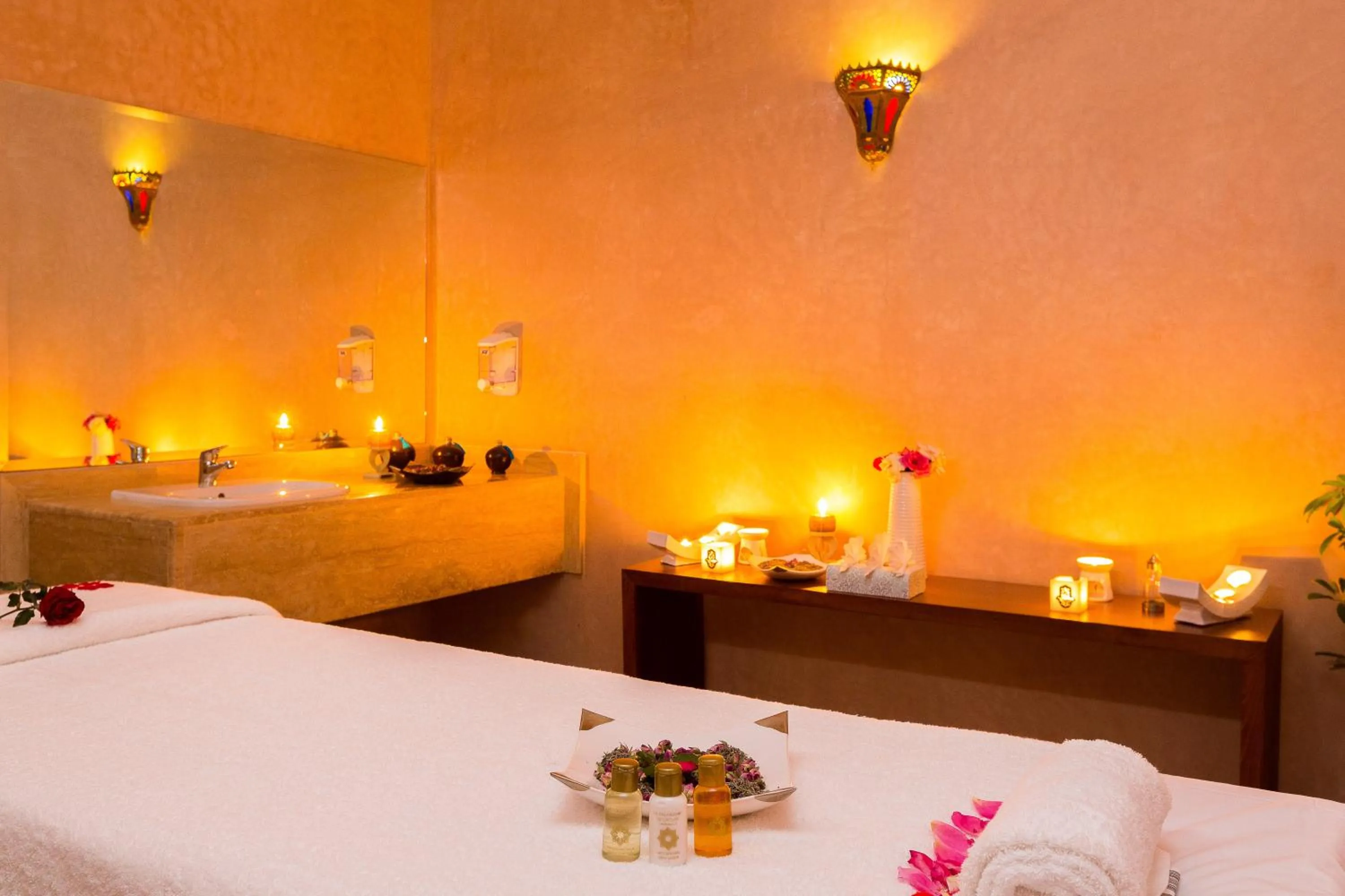 Massage, Bed in La Palmeraie De L'Atlas