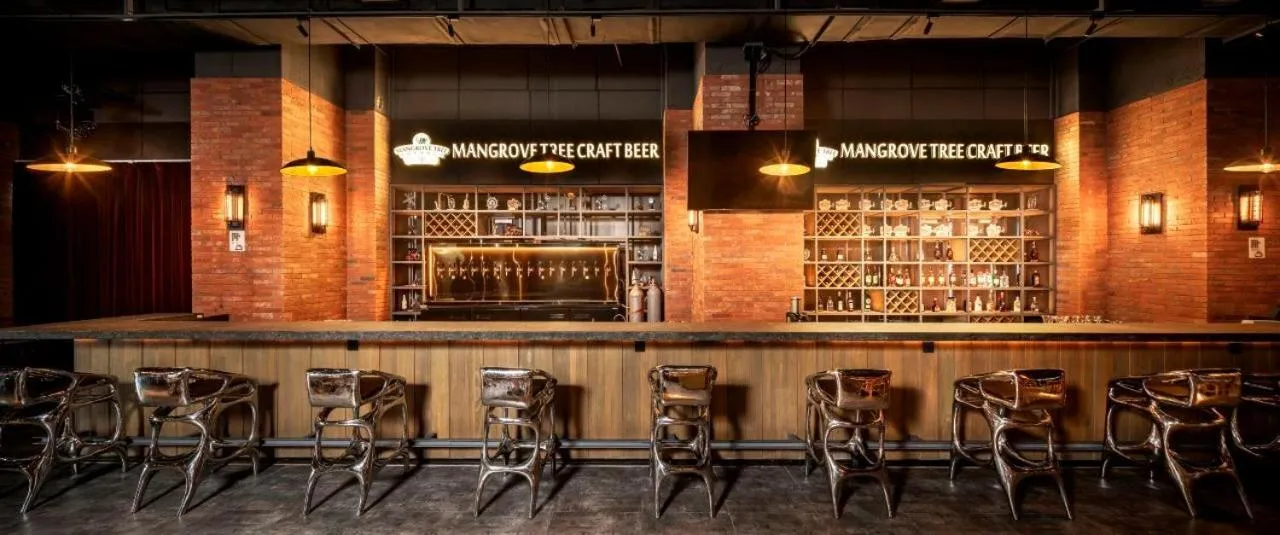 Lounge or bar in The Mangrovetree Sanya Resort