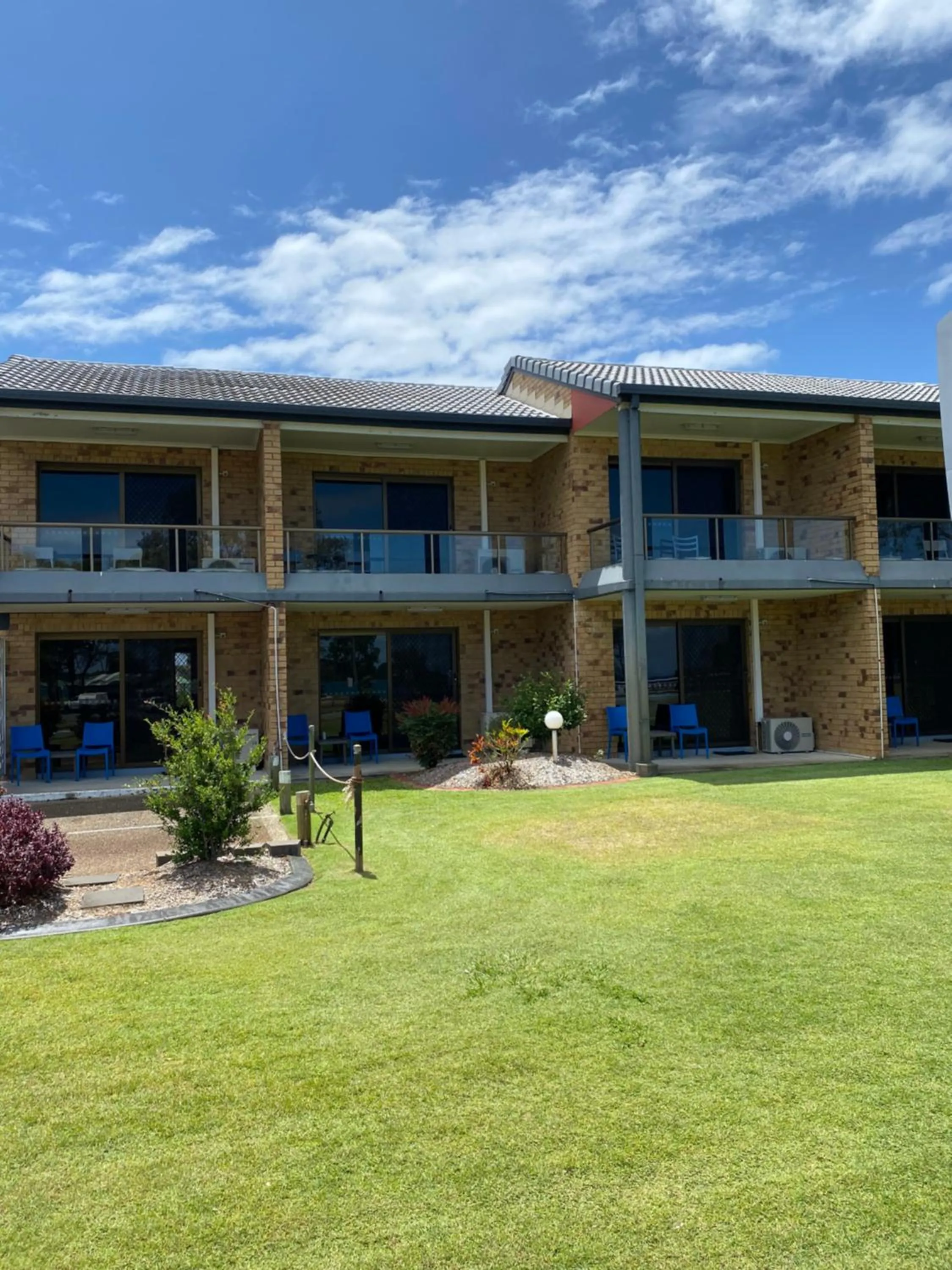 Property building in Bribie Waterways Motel