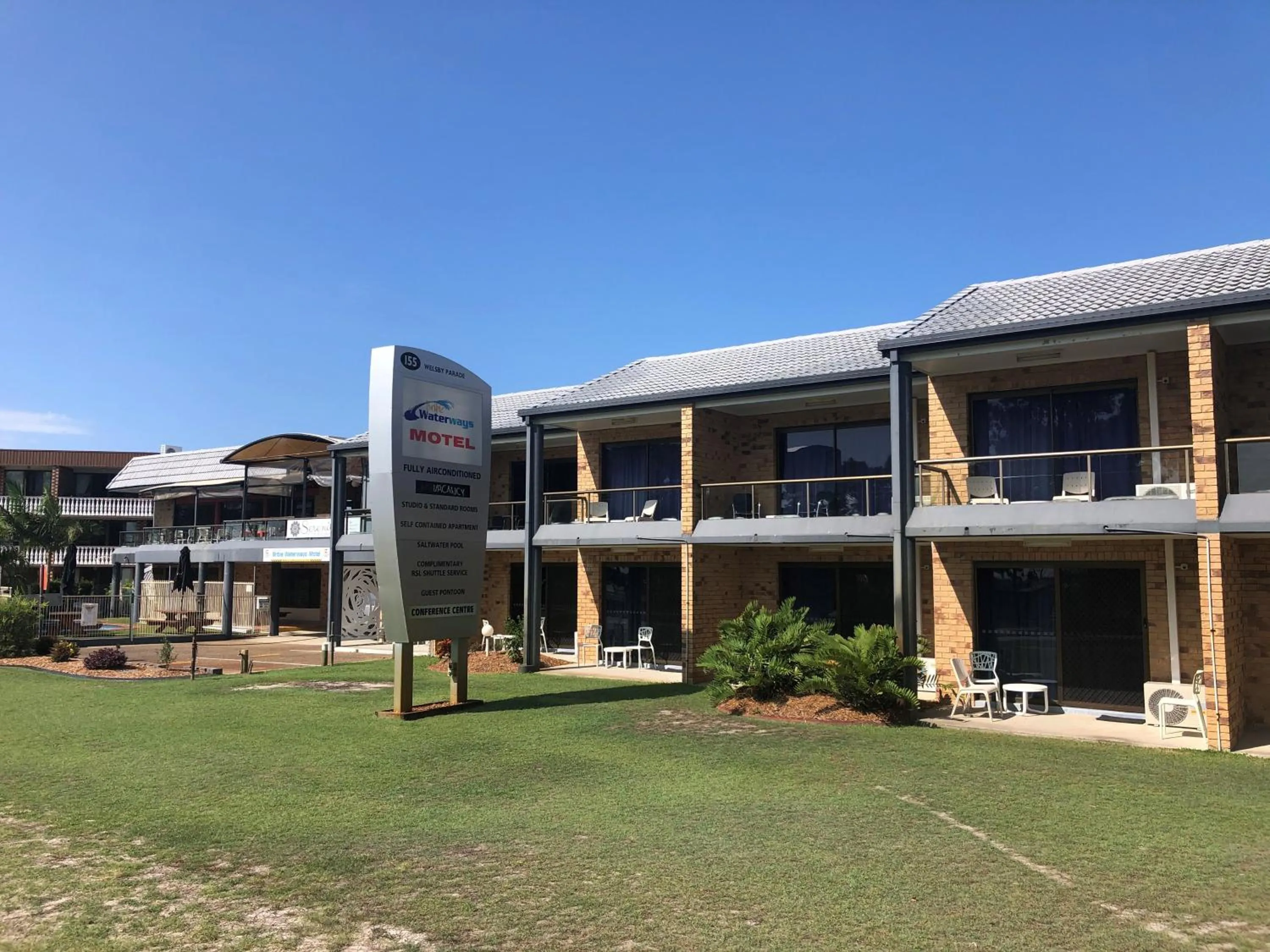 Property building in Bribie Waterways Motel