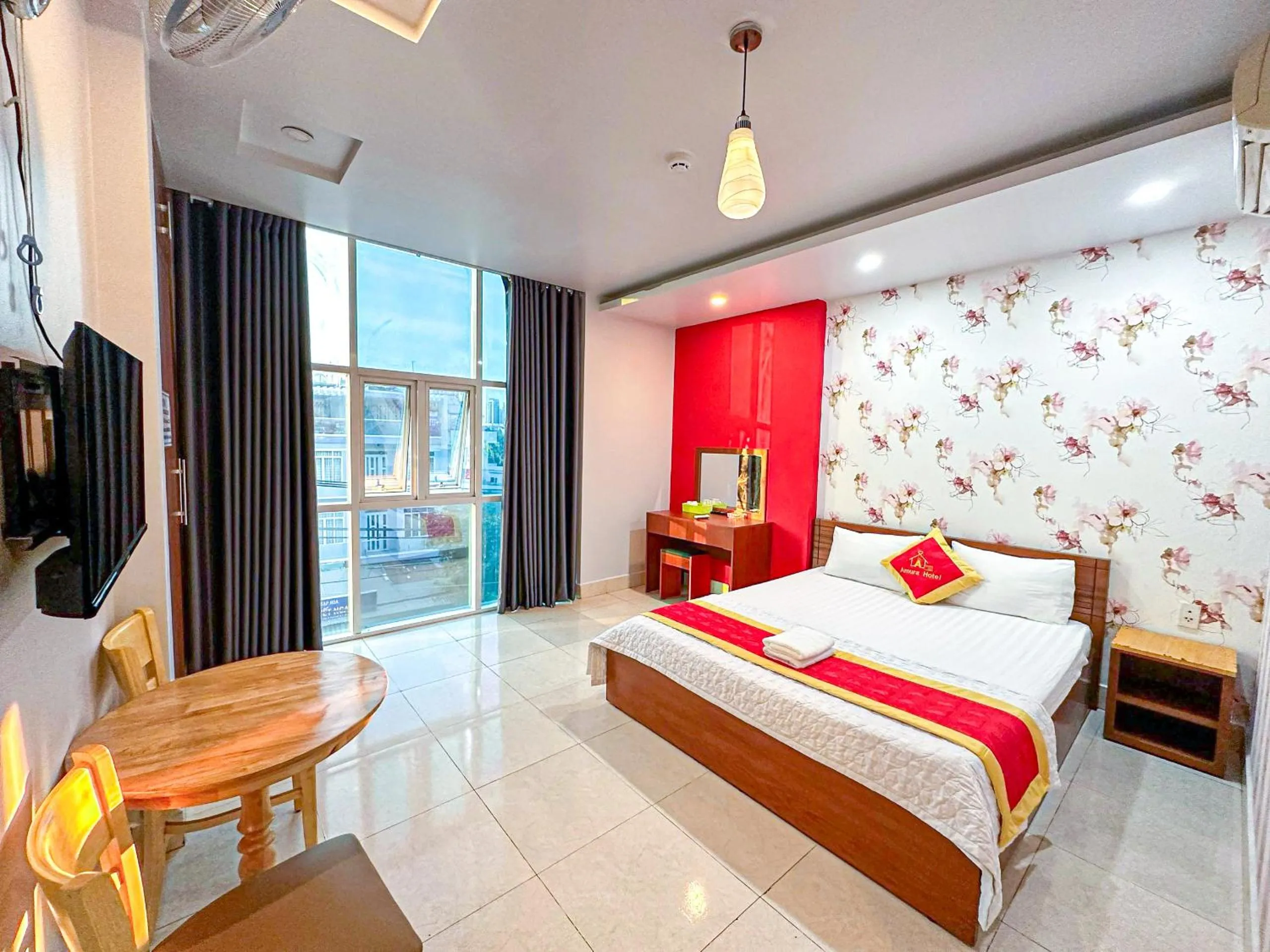 Deluxe Double Room in Amura Hotel Quận 7