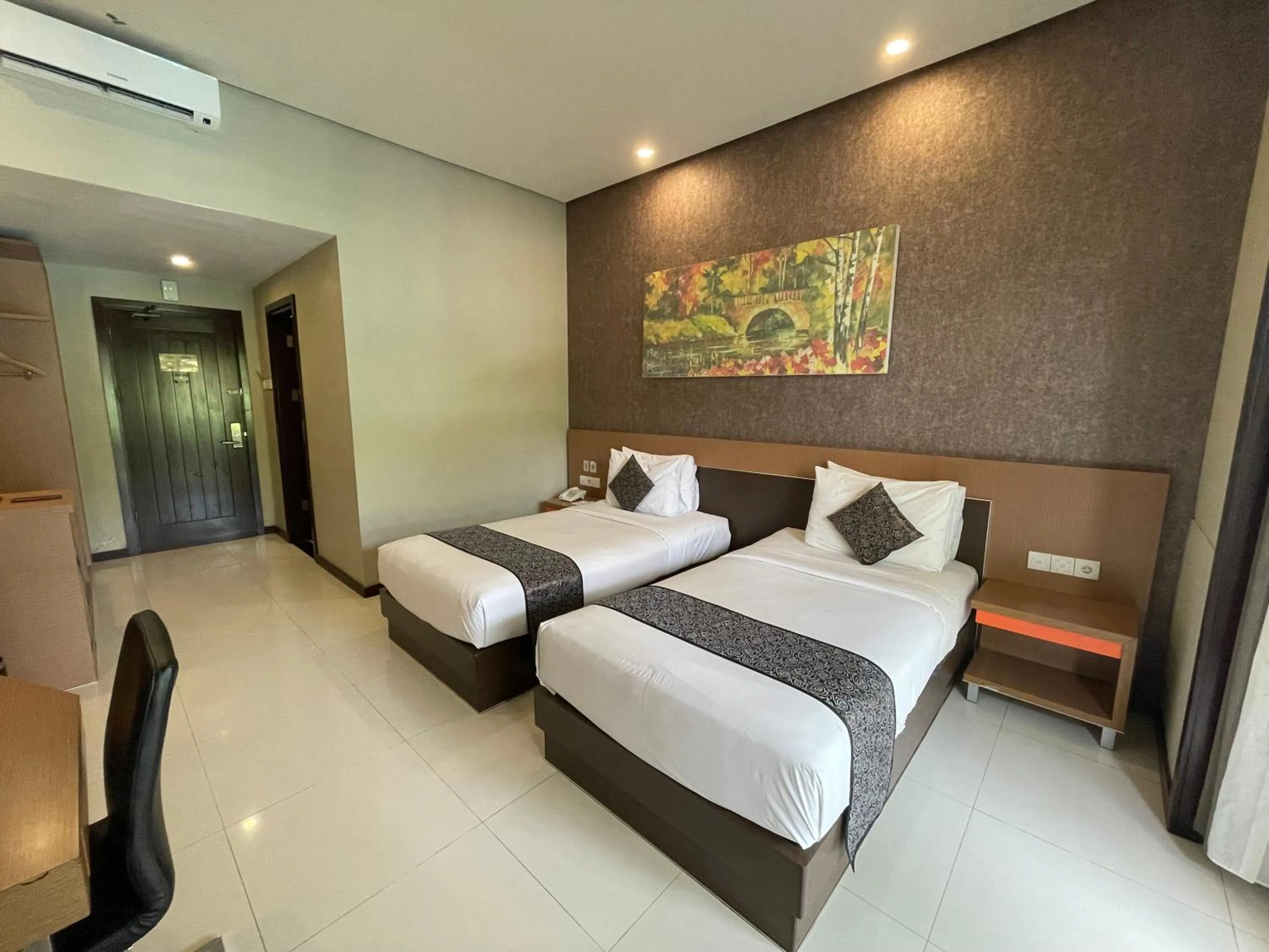 Bed in Samara Resort