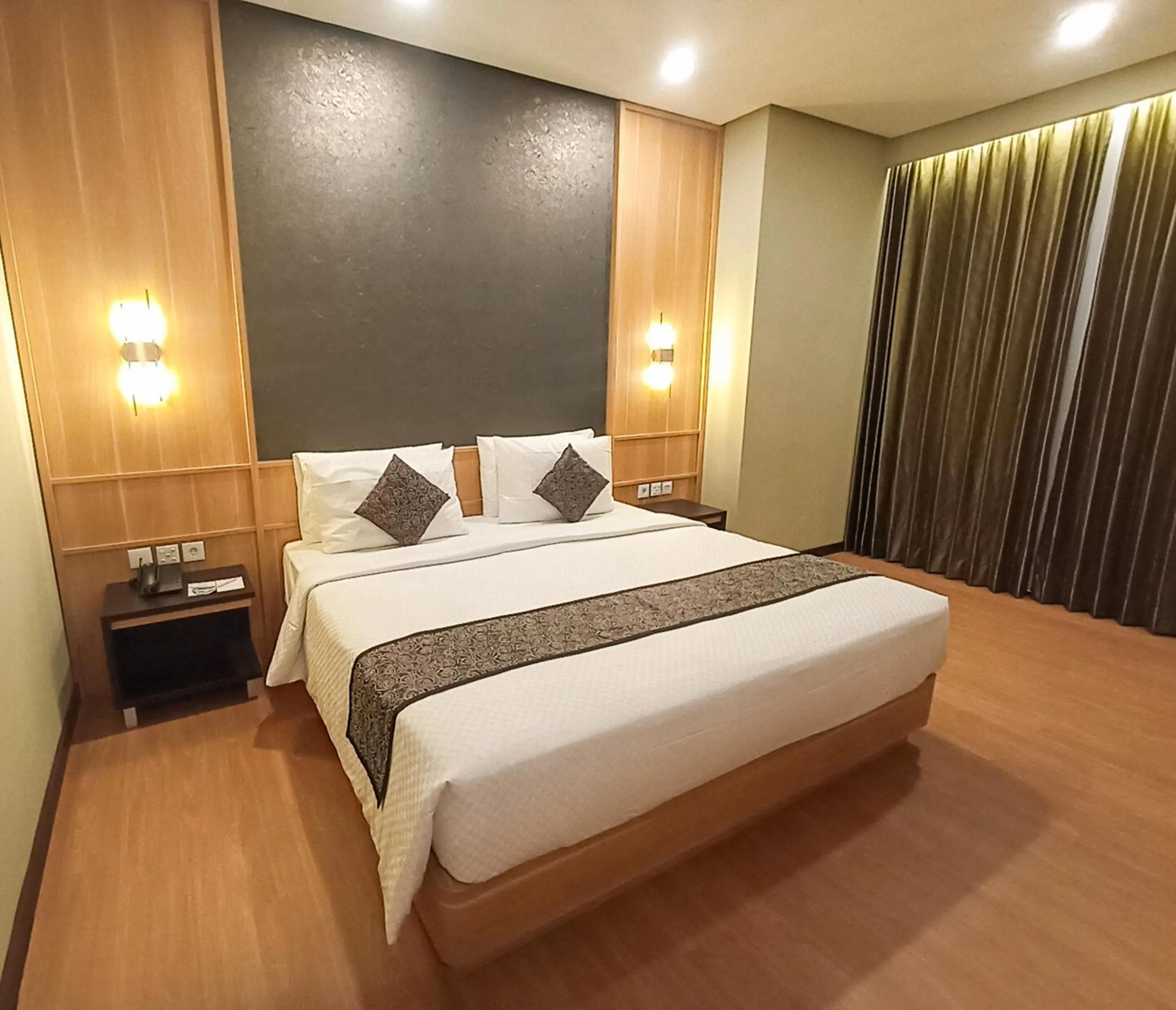 Suite with City View in Samara Resort