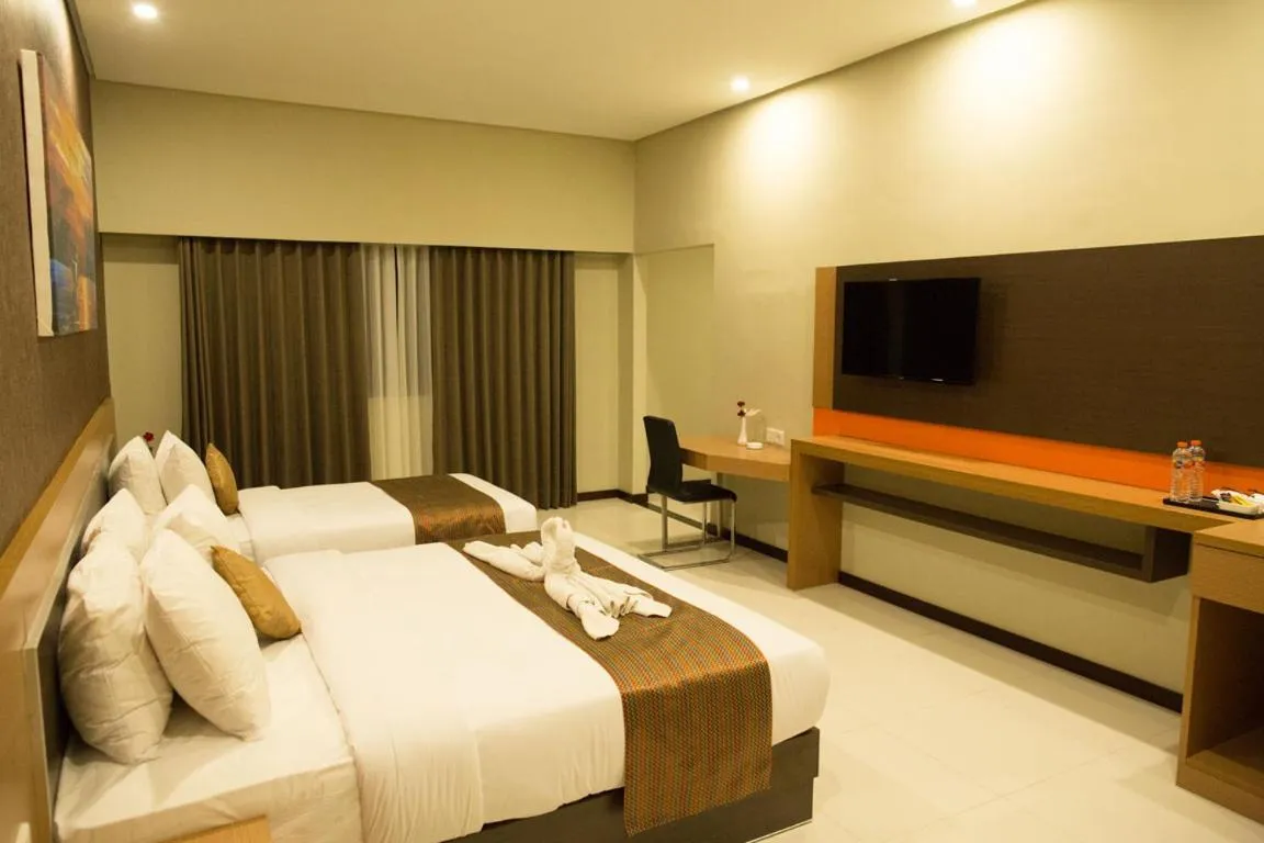 Property building, Bed in Samara Resort