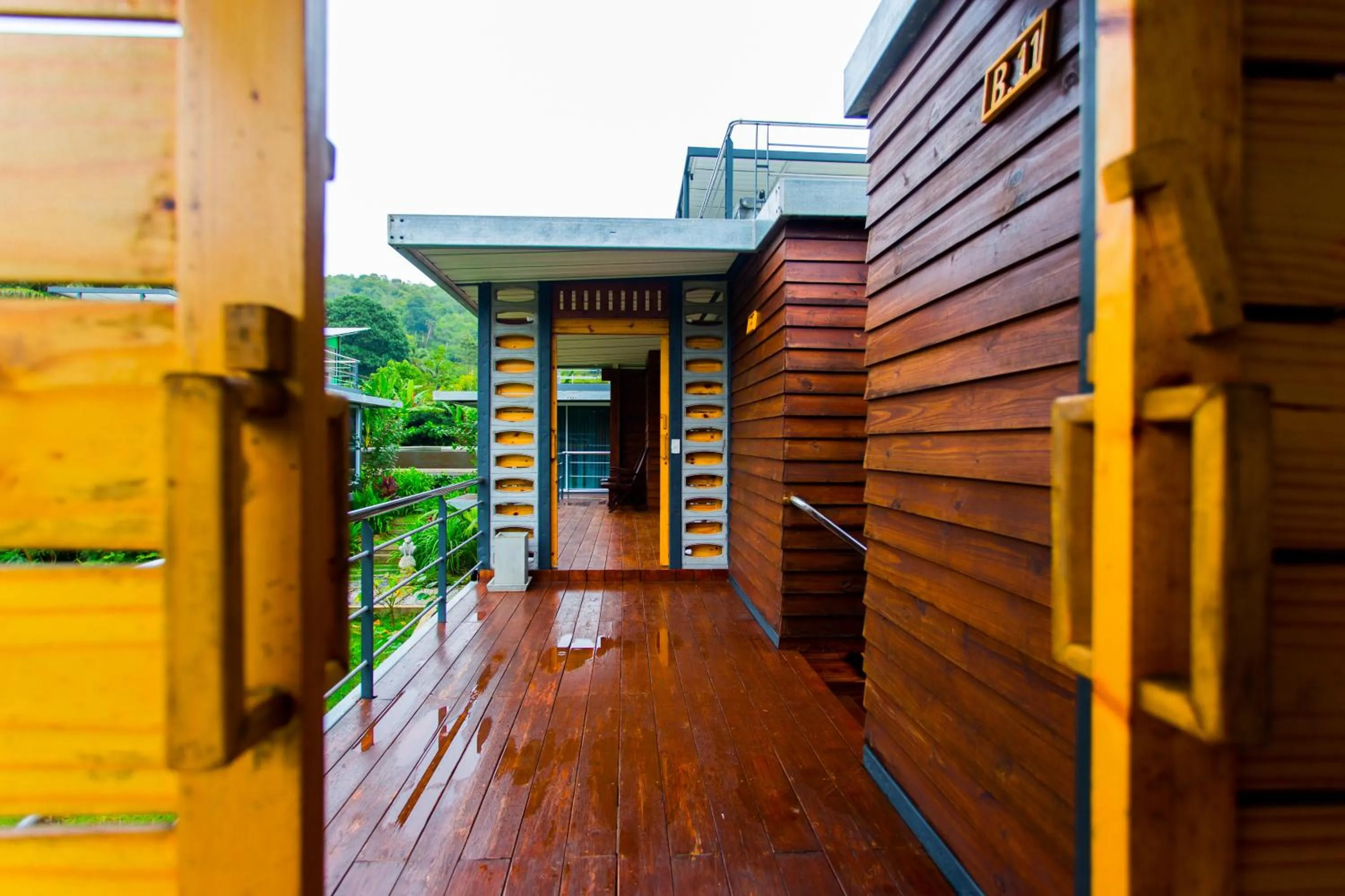 Decorative detail in Baan Boom Boxes Eco Friendly Resort