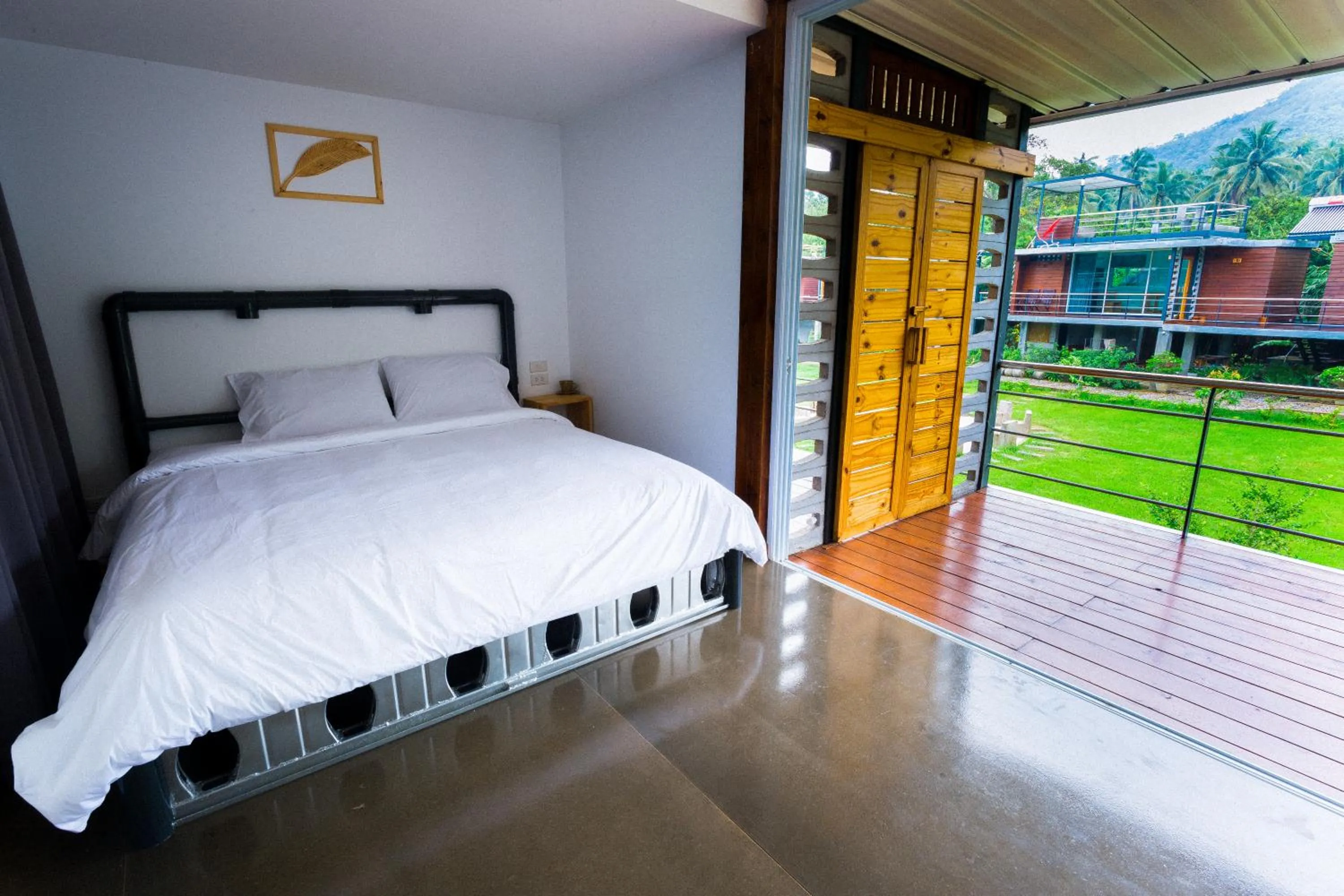 Bedroom, Bed in Baan Boom Boxes Eco Friendly Resort