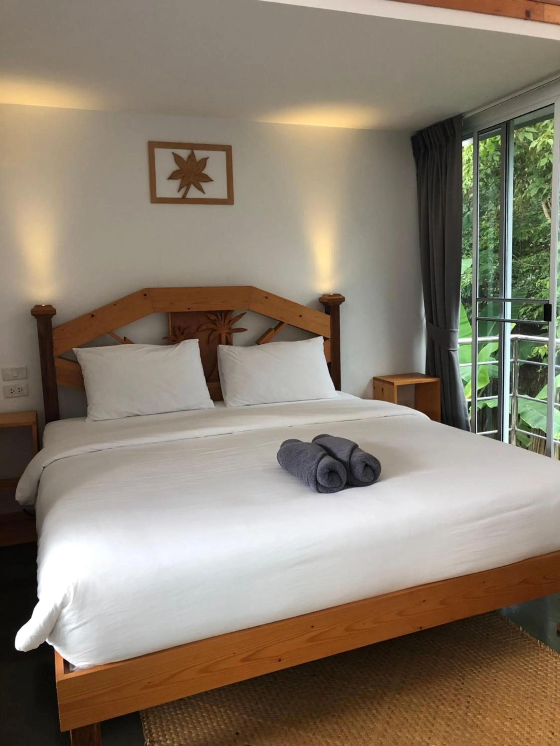 Bed in Baan Boom Boxes Eco Friendly Resort