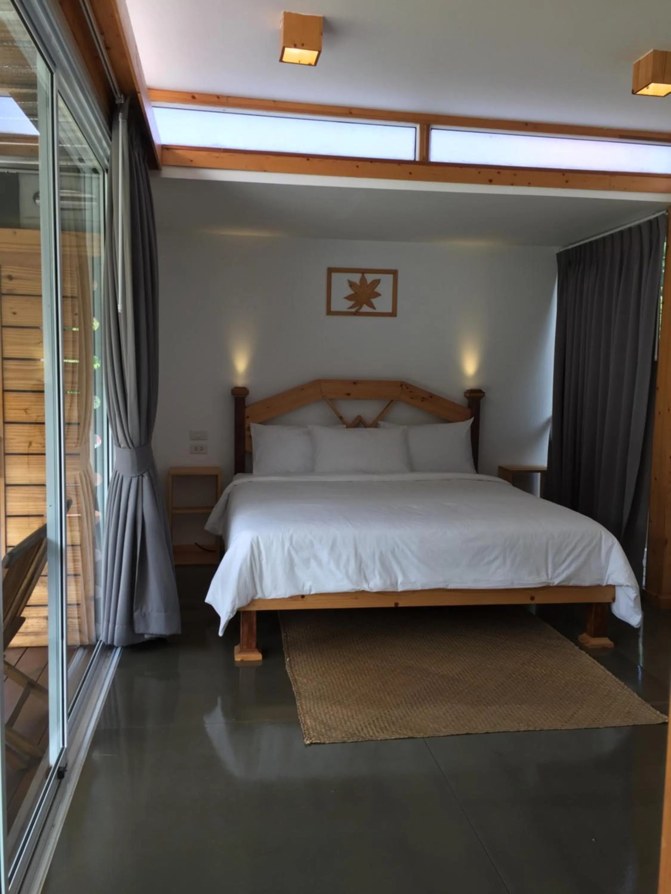 Bed in Baan Boom Boxes Eco Friendly Resort