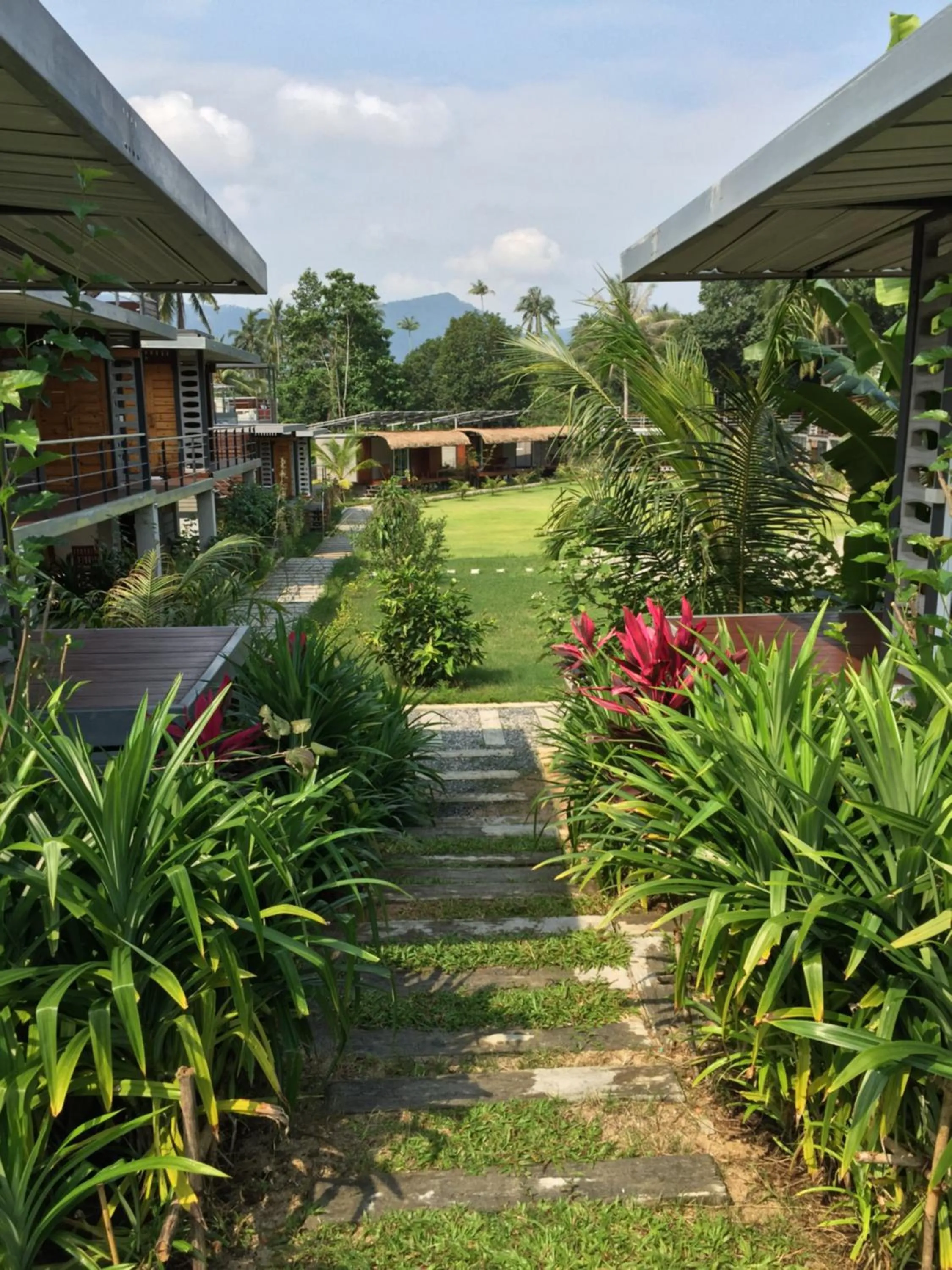 Baan Boom Boxes Eco Friendly Resort