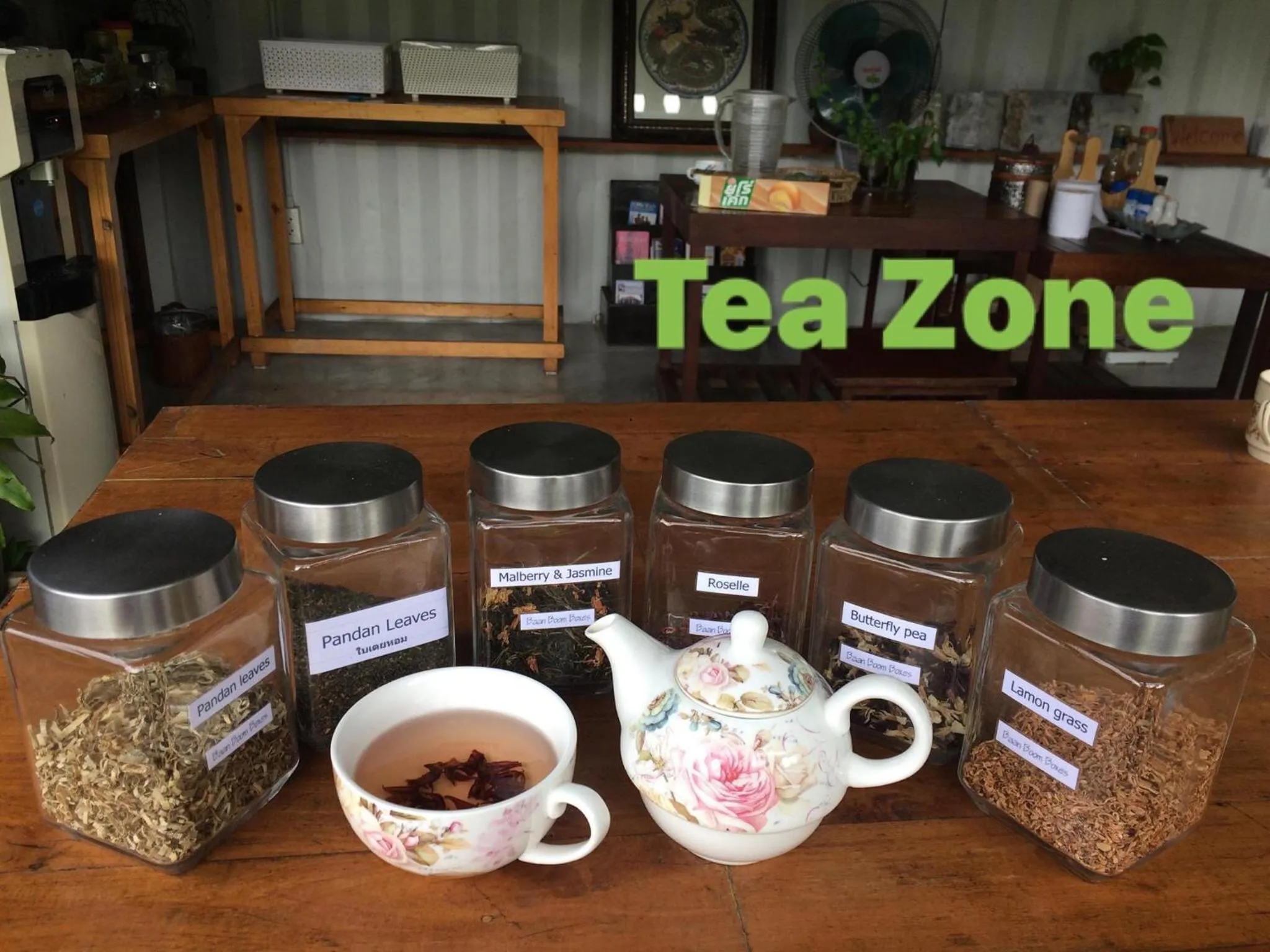 Baan Boom Boxes Eco Friendly Resort