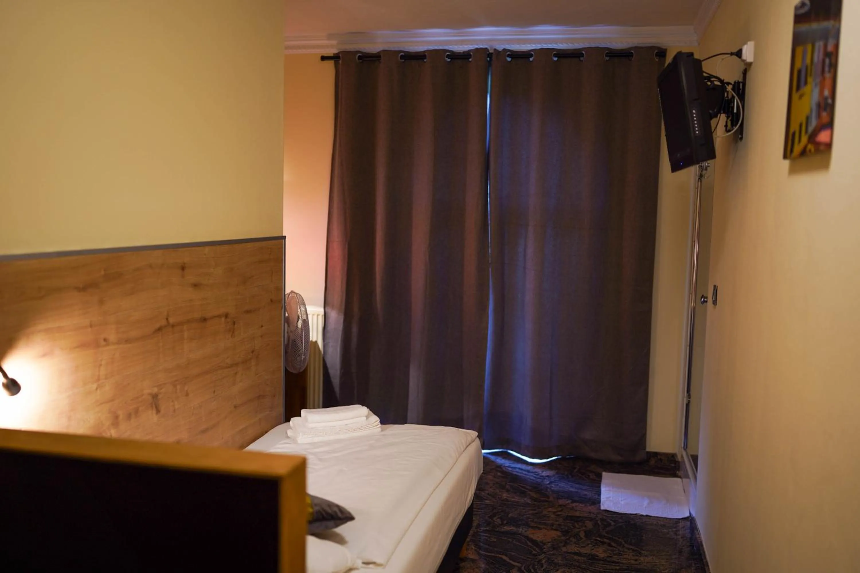 Bed in Hotel Prins van Oranje