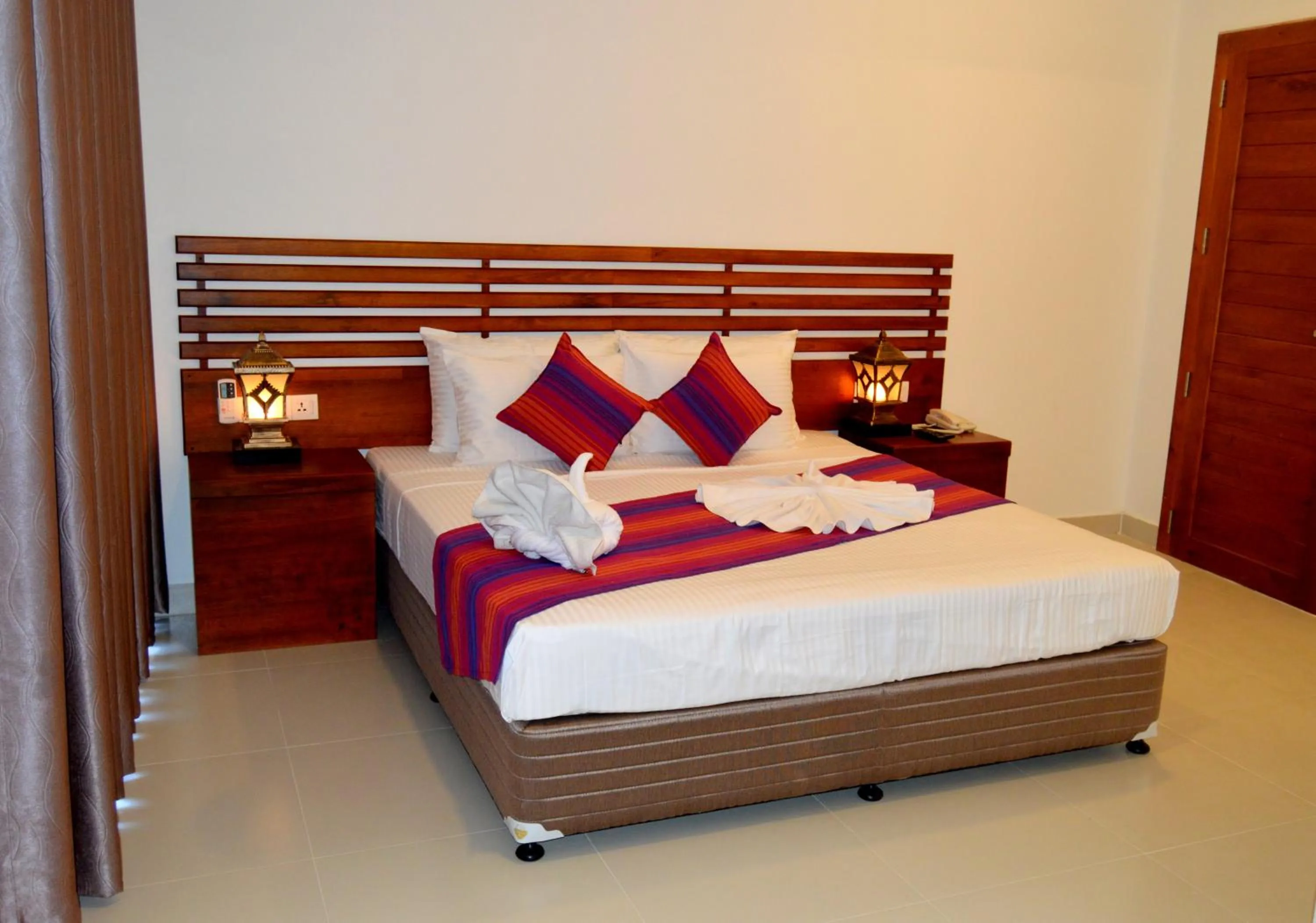 Bedroom, Bed in Cafe Pinnalanda