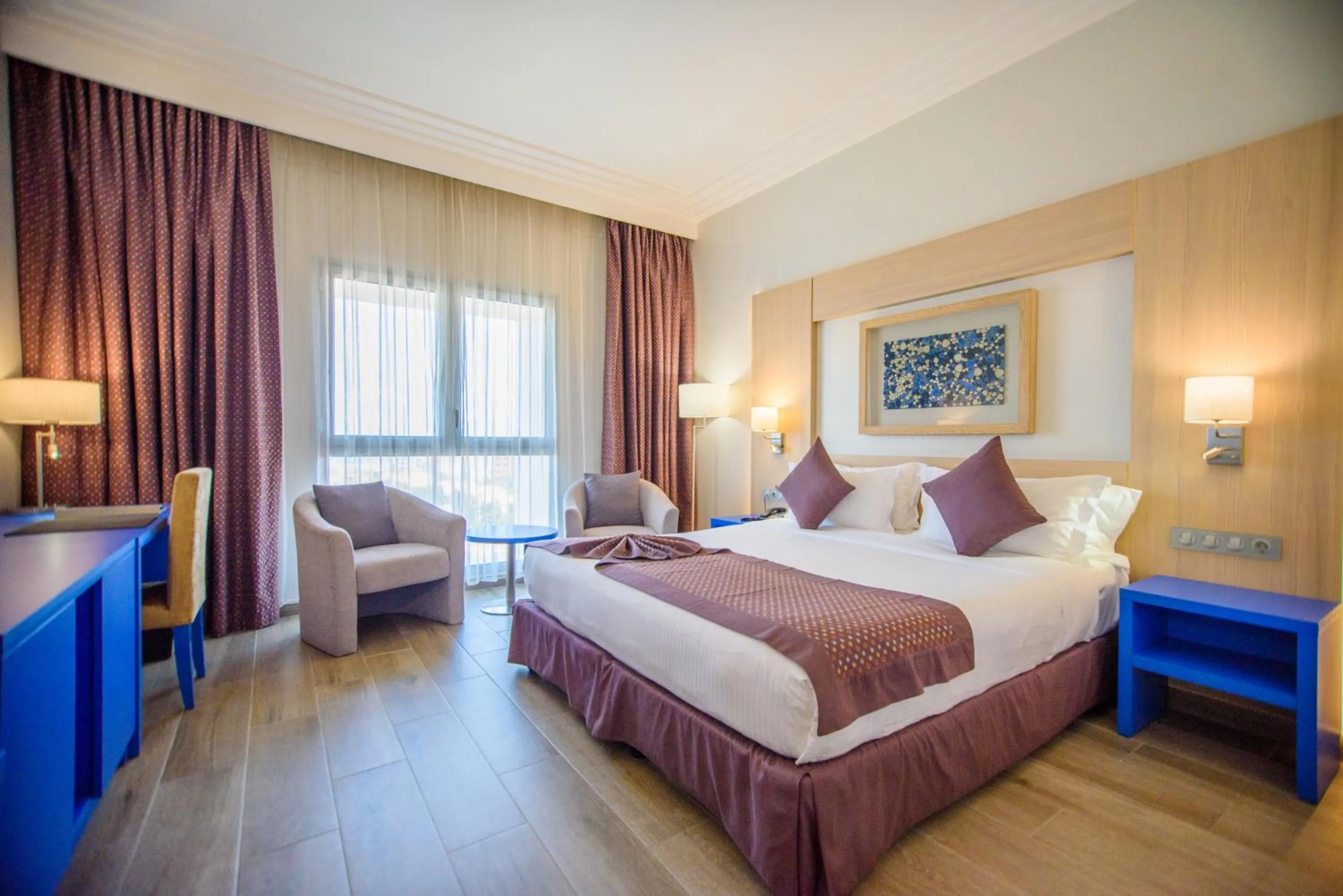 Photo of the whole room in Golden Tulip Le Diplomate