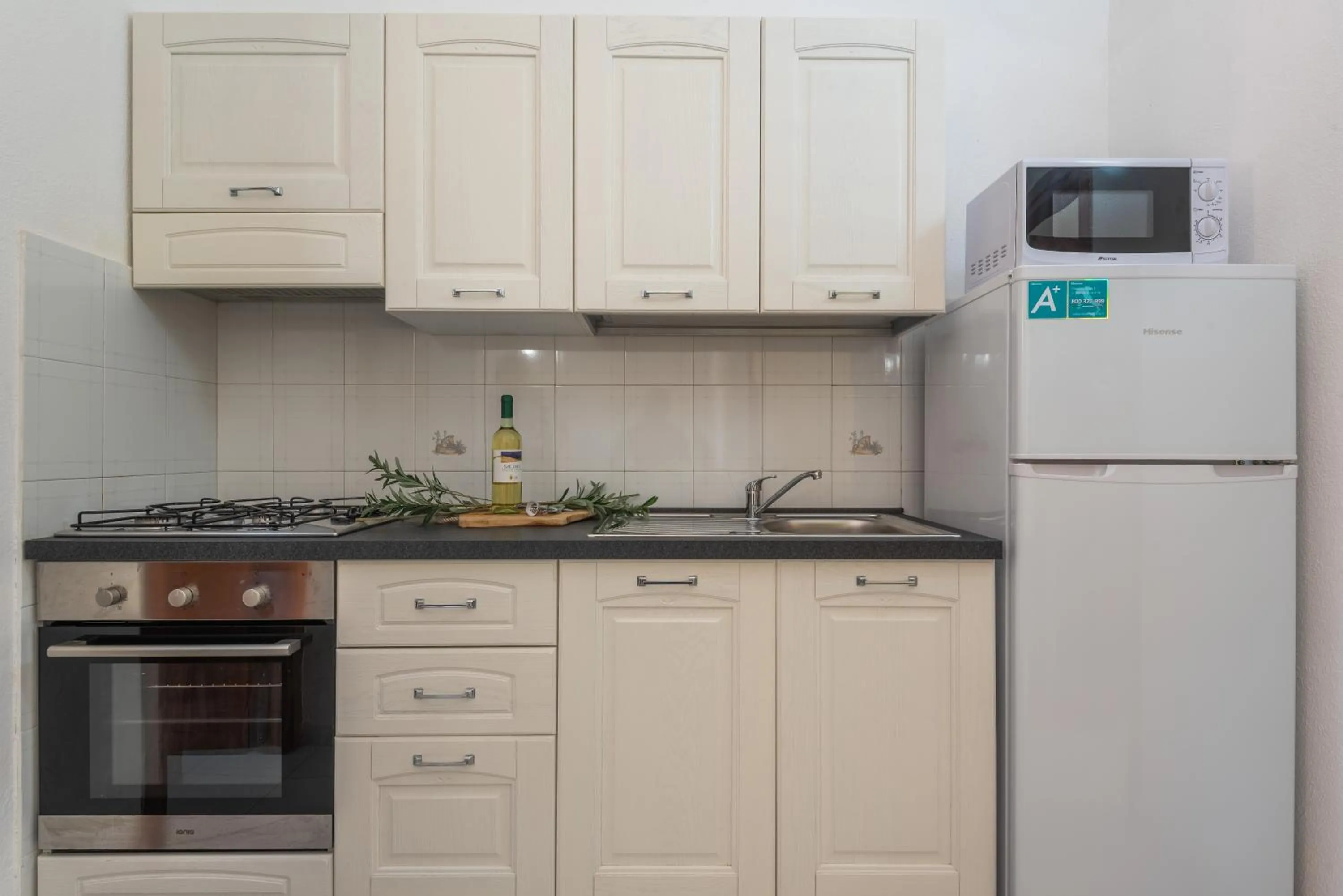 Kitchen or kitchenette in Residenze Gallura