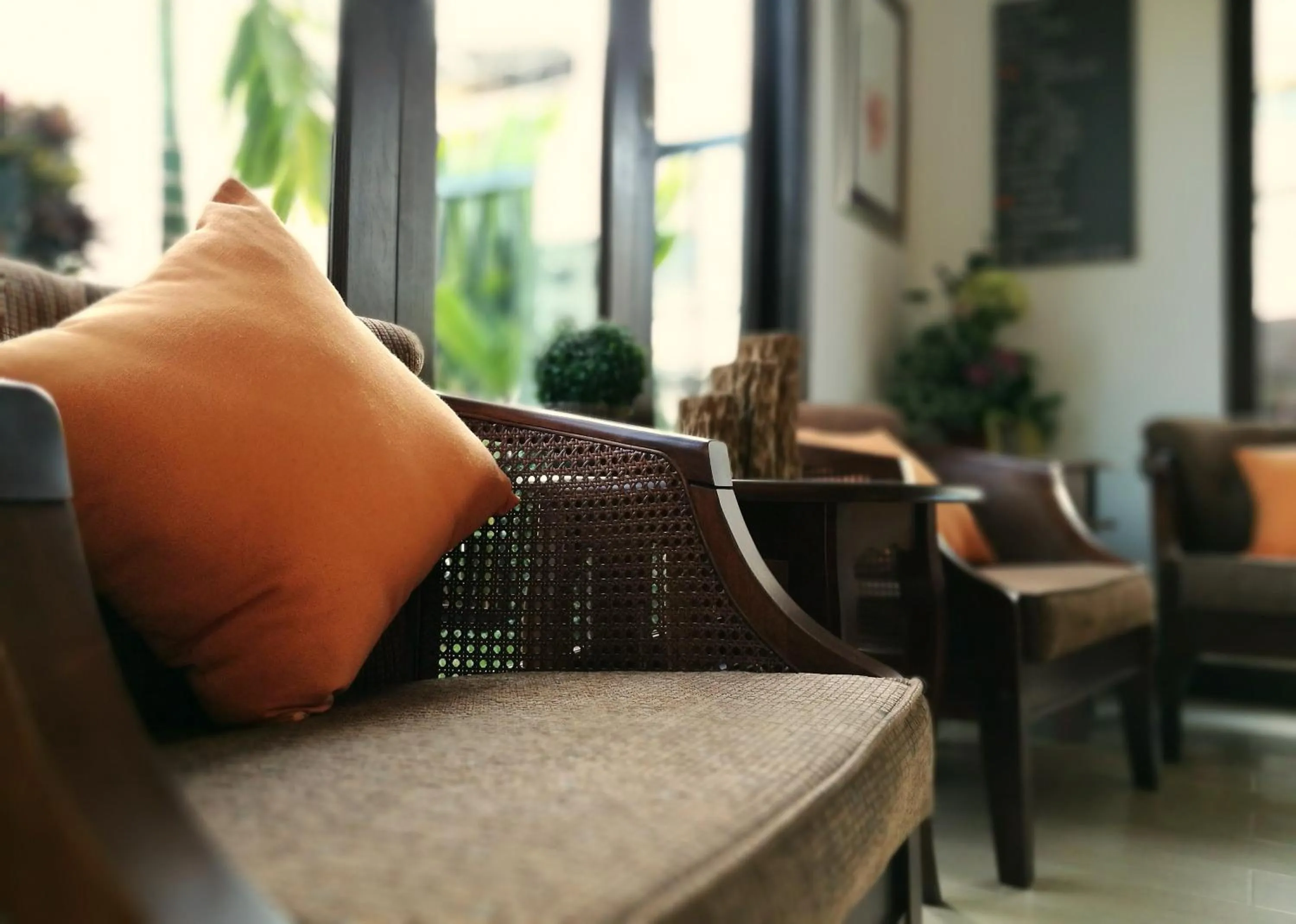 Living room in Mhonsa Hotel