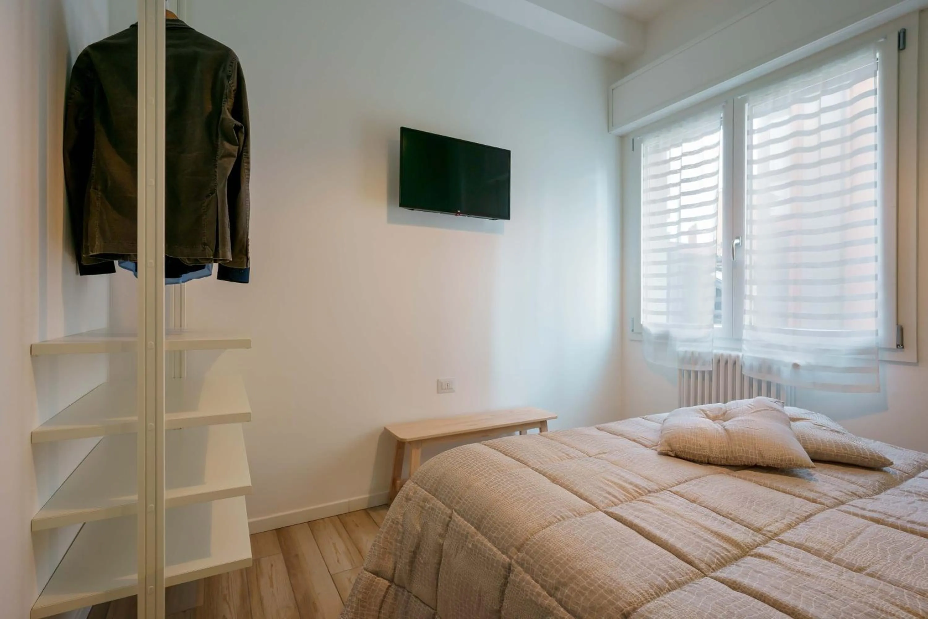 Photo of the whole room, Bed in B&B Bentivogli