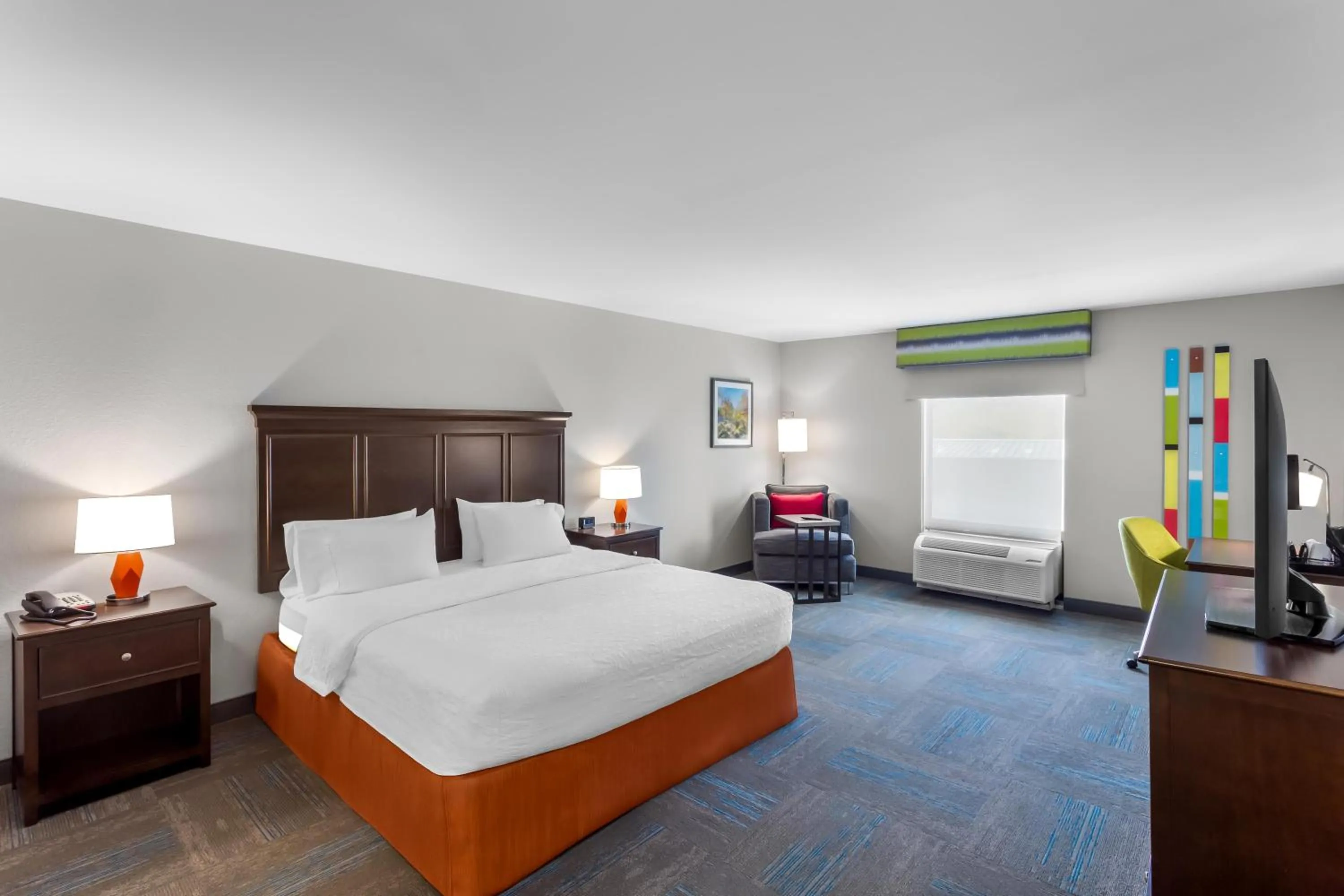 Bed in Hampton Inn University Area, Huntington, Wv