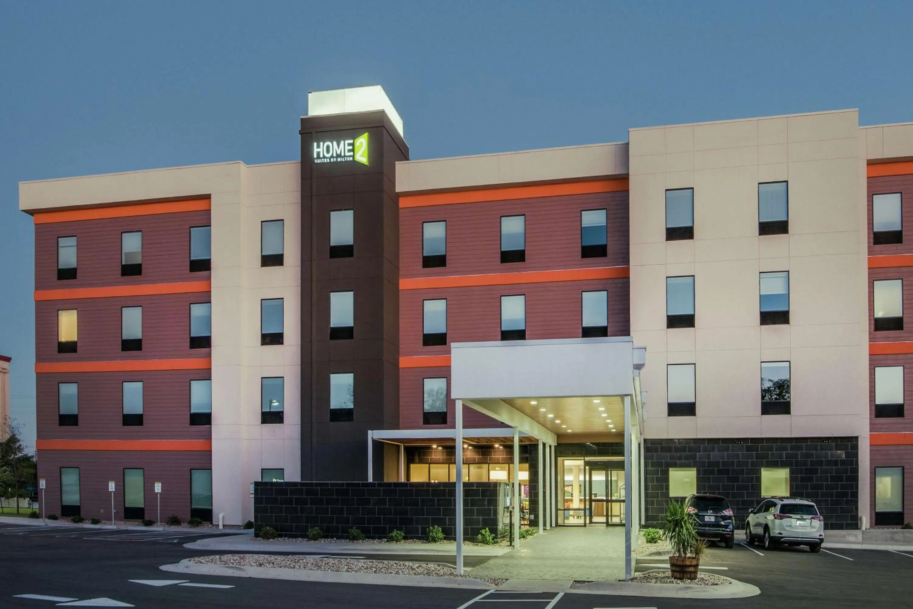 Property building in Home2 Suites By Hilton Austin Airport
