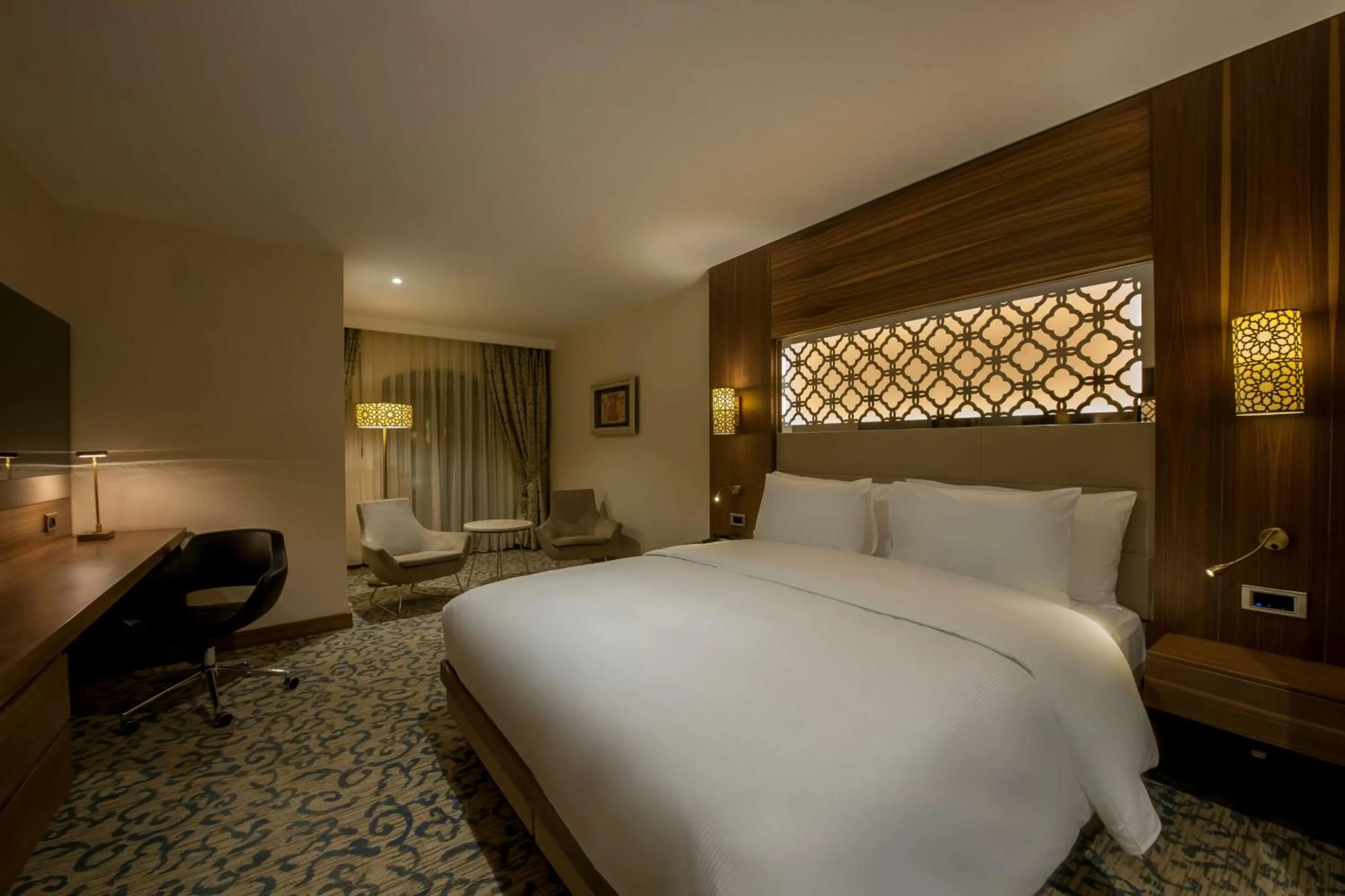Bedroom, Bed in Doubletree By Hilton Elazig