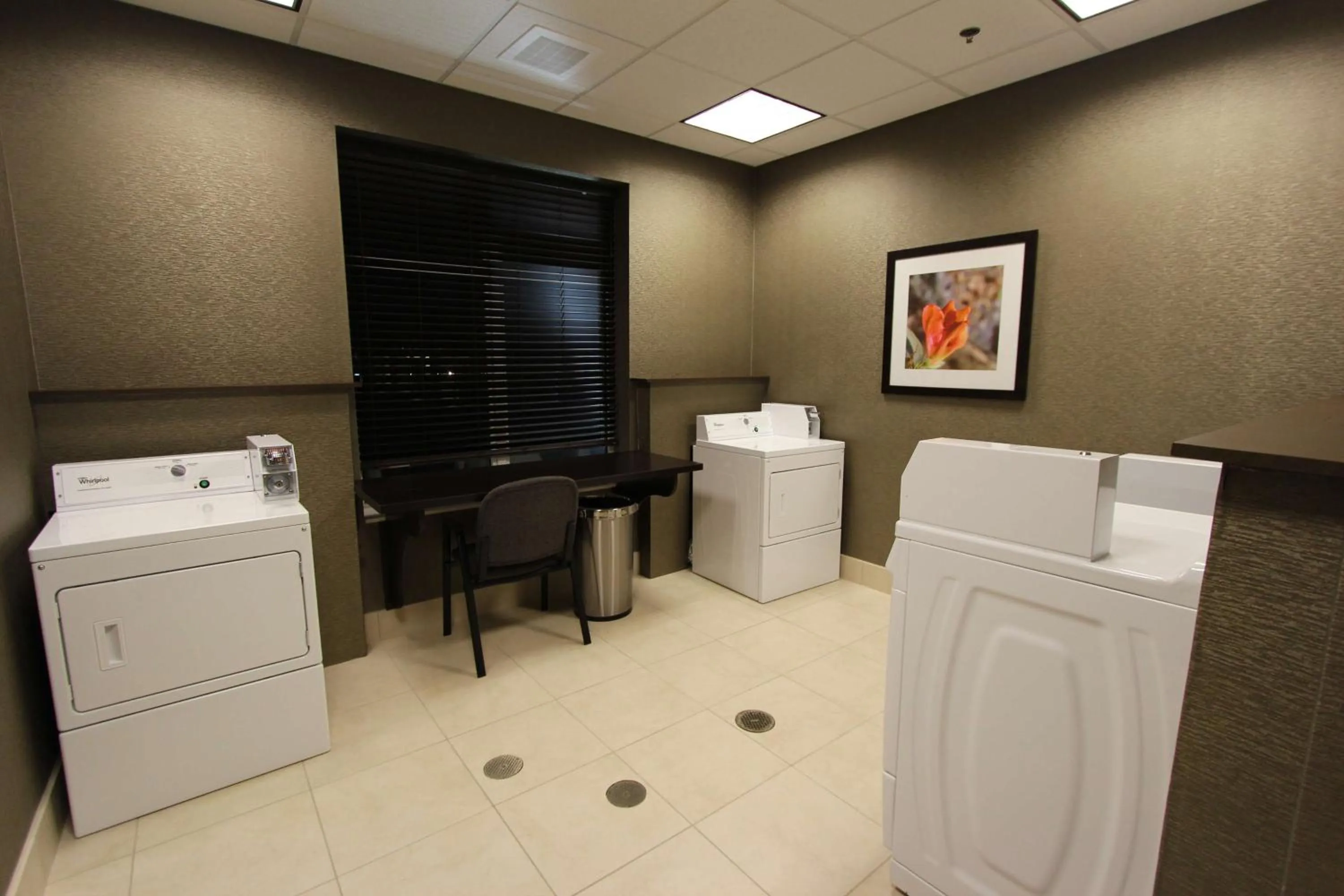 laundry in Hilton Garden Inn Findlay