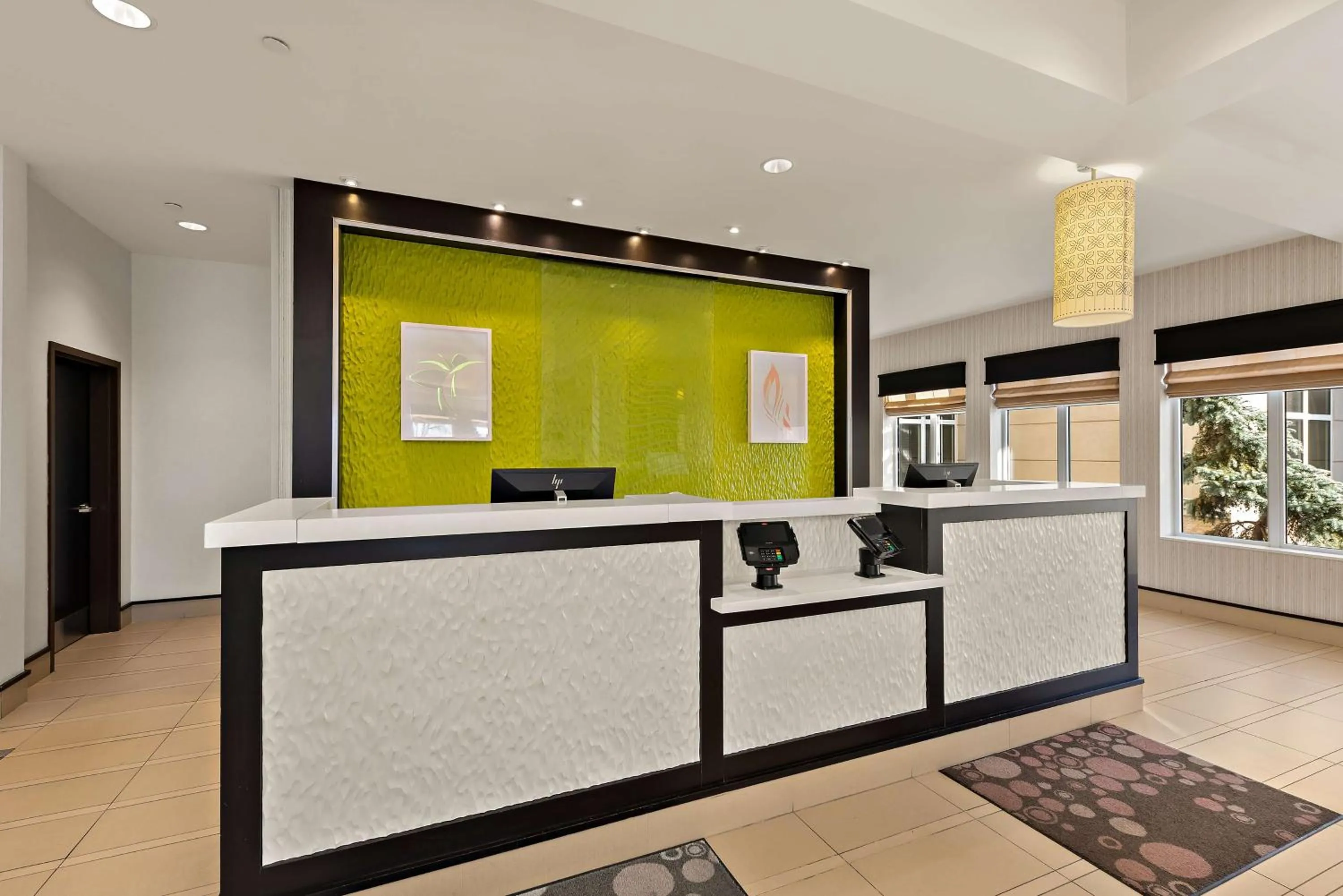 Lobby or reception in Hilton Garden Inn Findlay