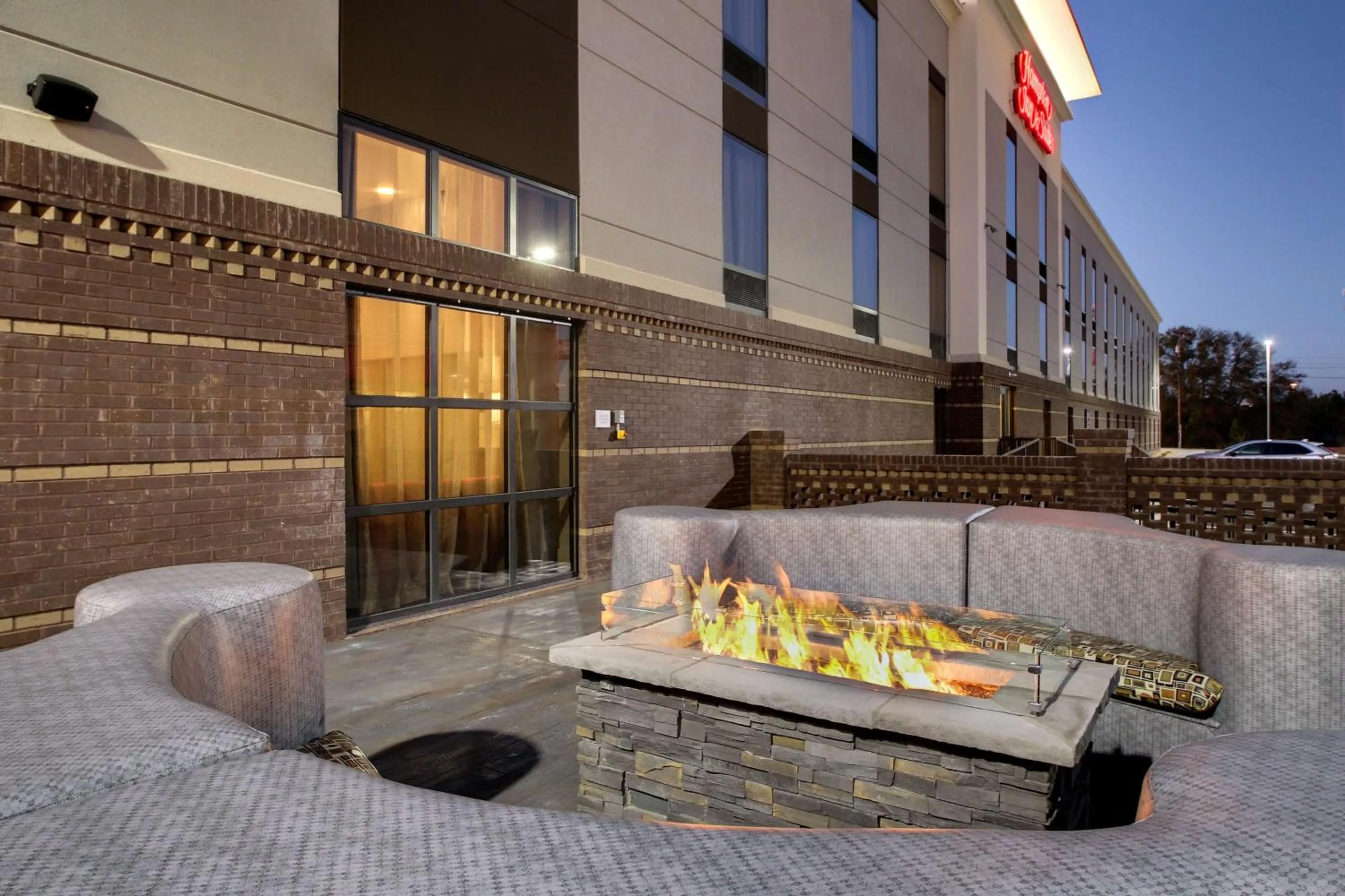 Patio in Hampton Inn & Suites Cordele