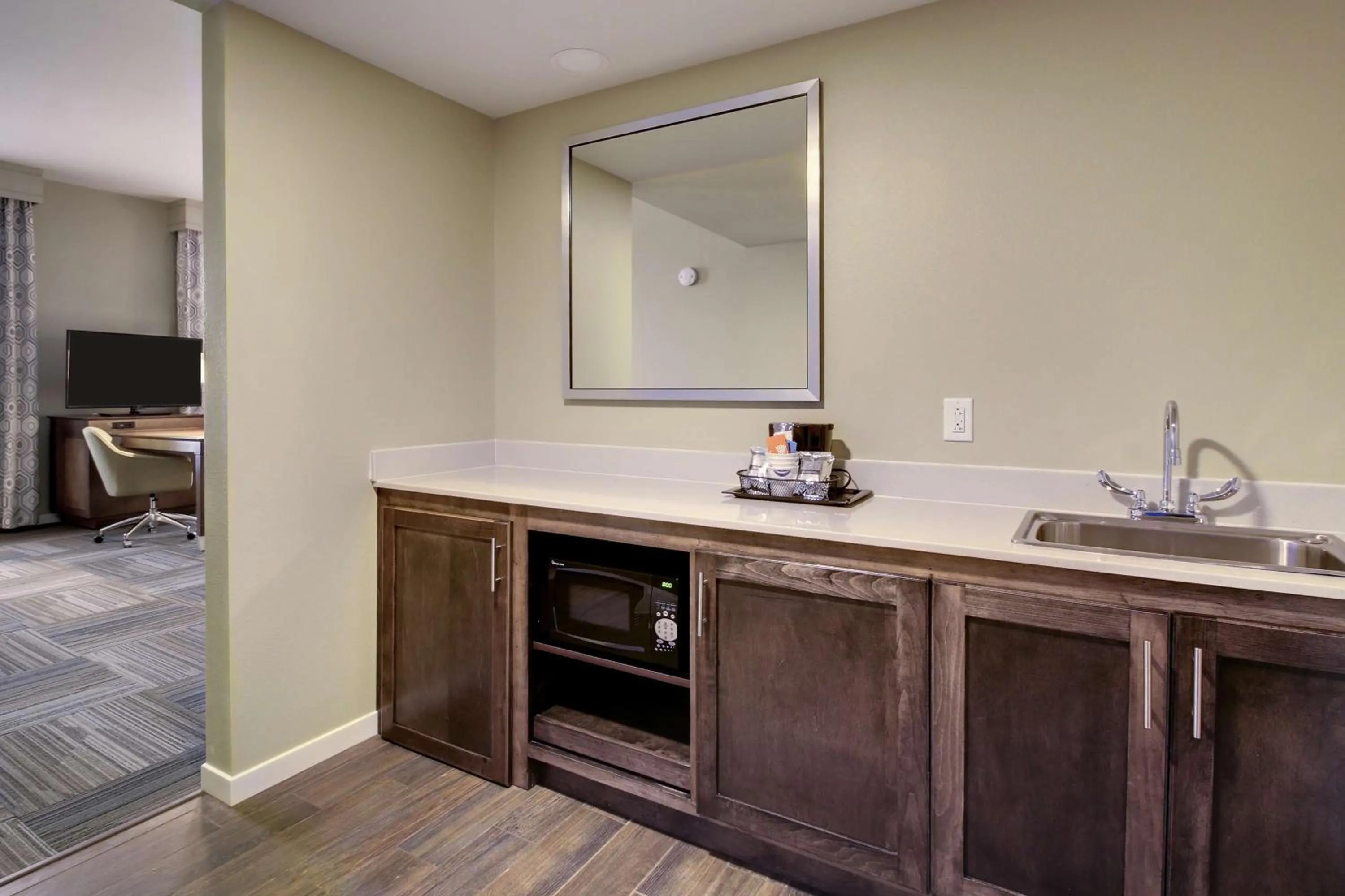 Kitchen or kitchenette in Hampton Inn & Suites Cordele