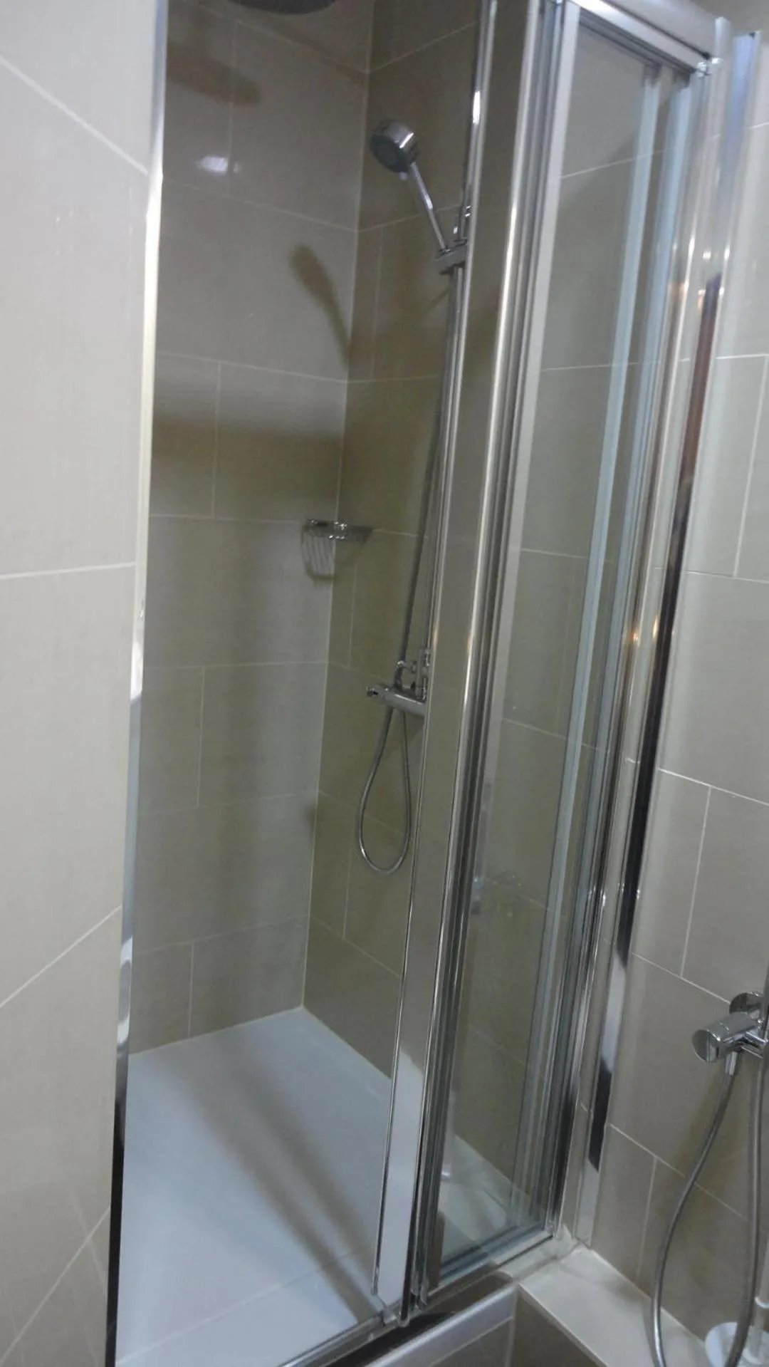 Bathroom in Hotel L'auberge Du Souverain