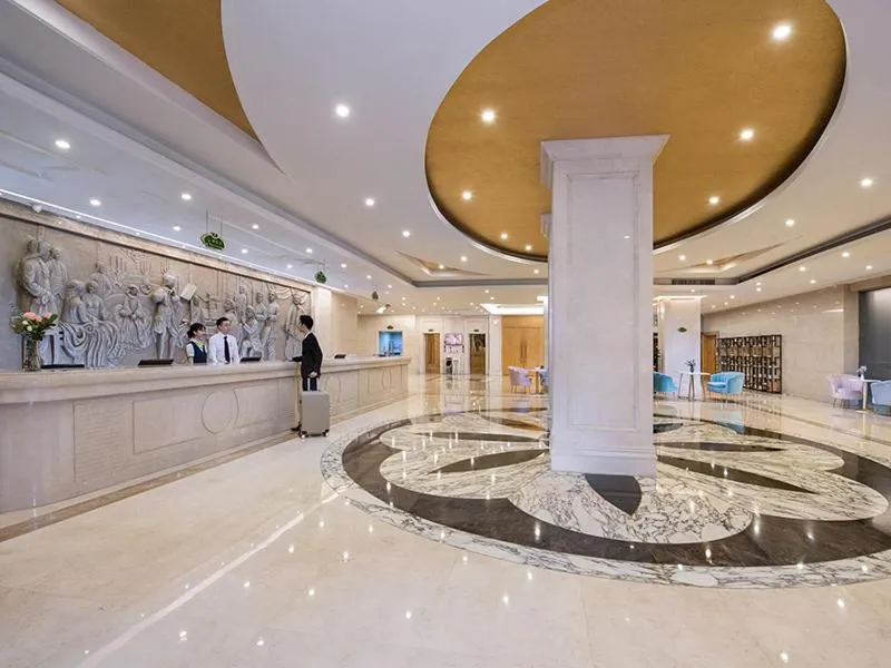 Vienna International Hotel Zhuhai Golden Phoenix