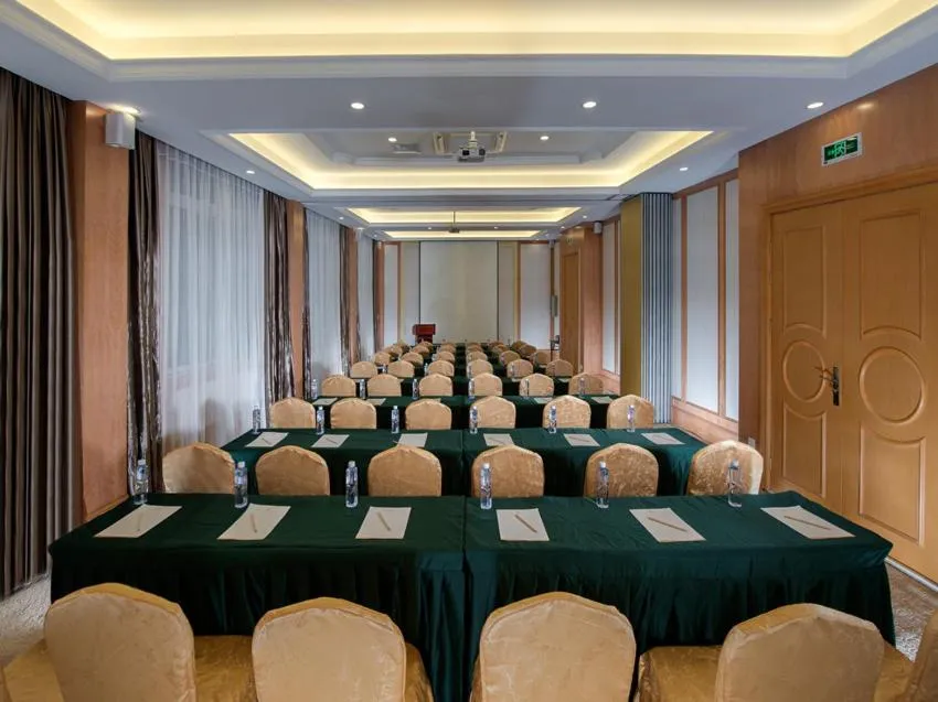 Vienna Hotel Shenzhen Buji Ganli Road