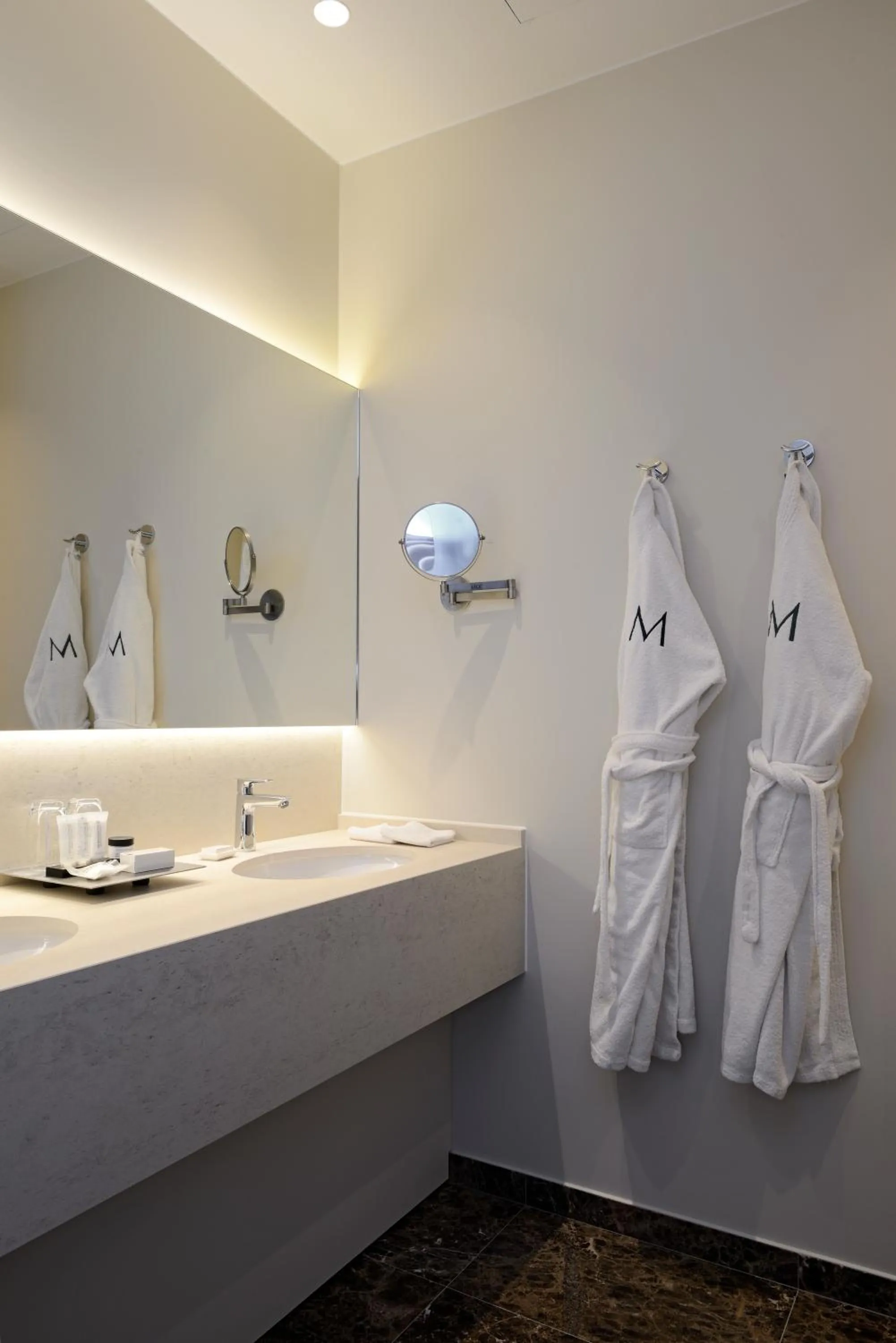 Bathroom in Hotel Messeyne