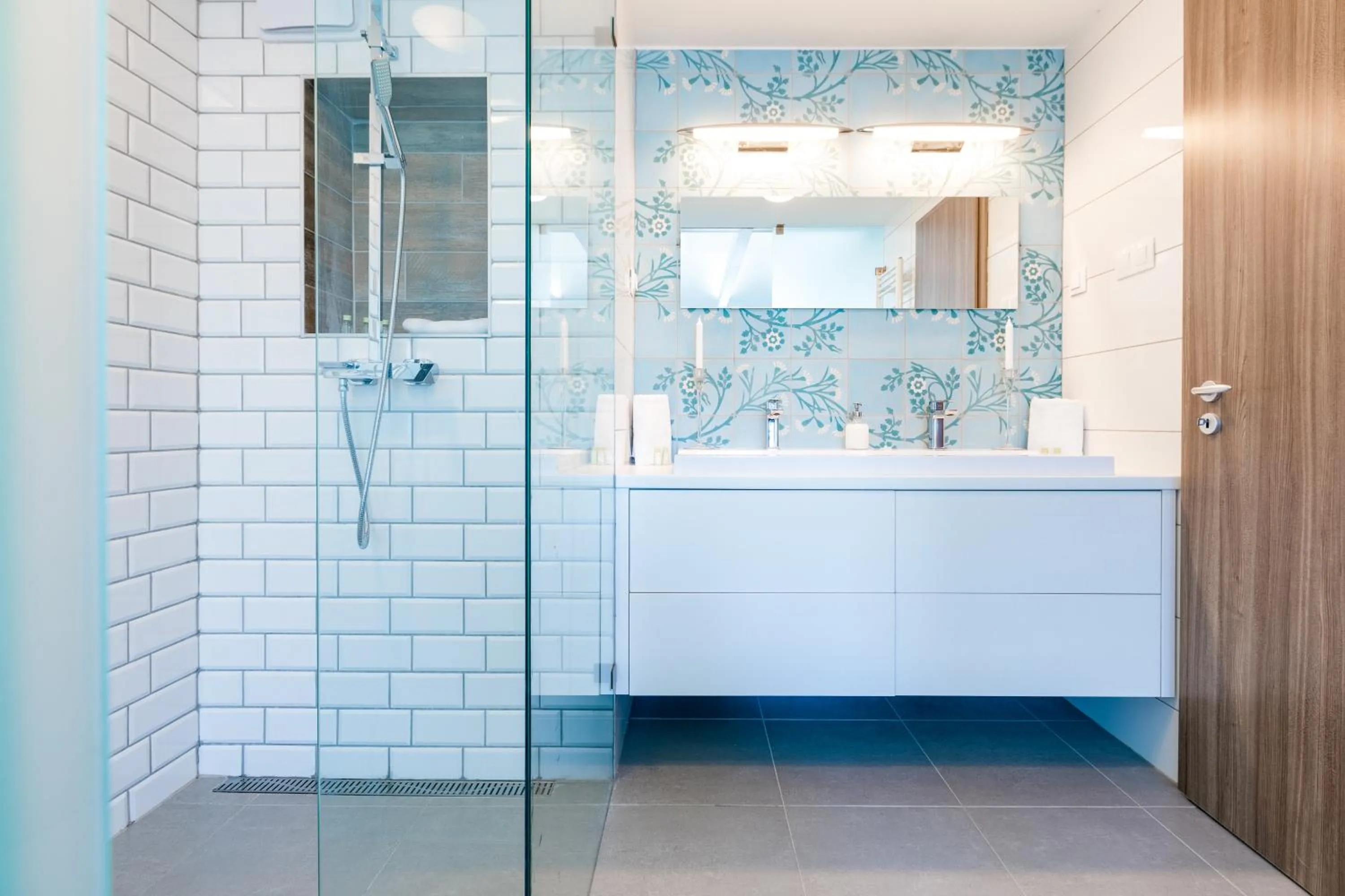 Bathroom in Vagabond Corvin