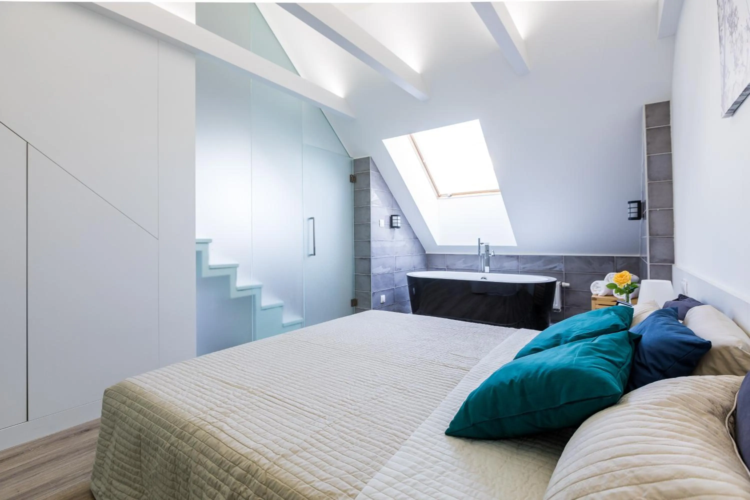 Bedroom, Bed in Vagabond Corvin