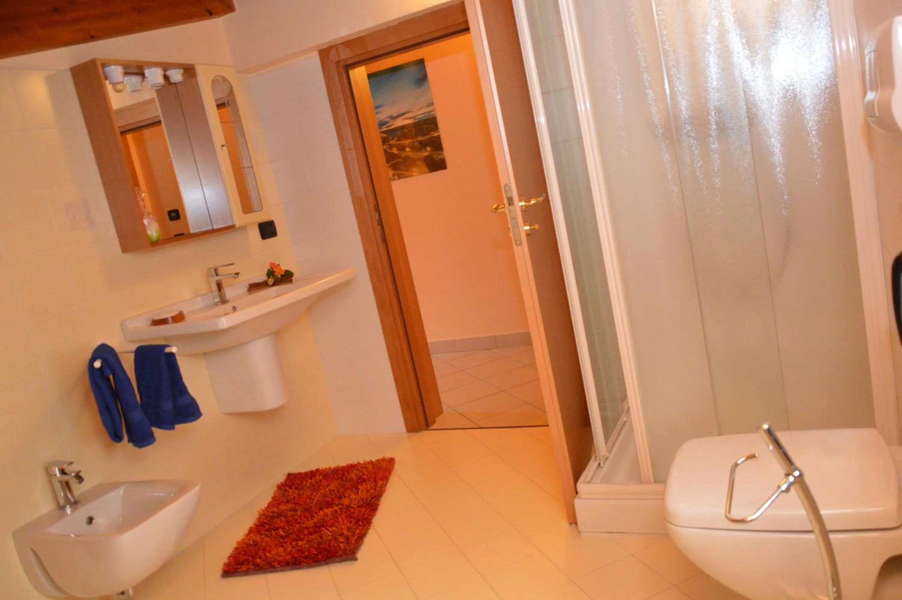 Toilet in Villa Giulia - Sicilian Luxury Garden