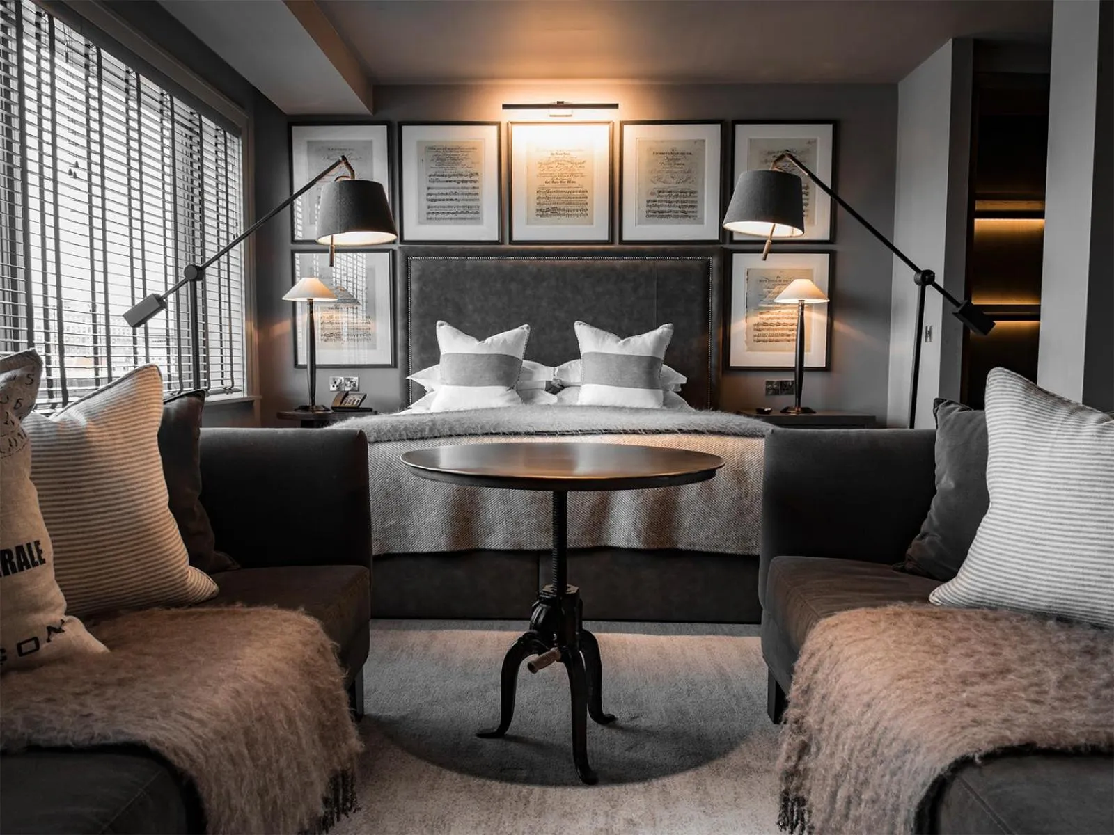 Bedroom, Bed in Dakota Leeds