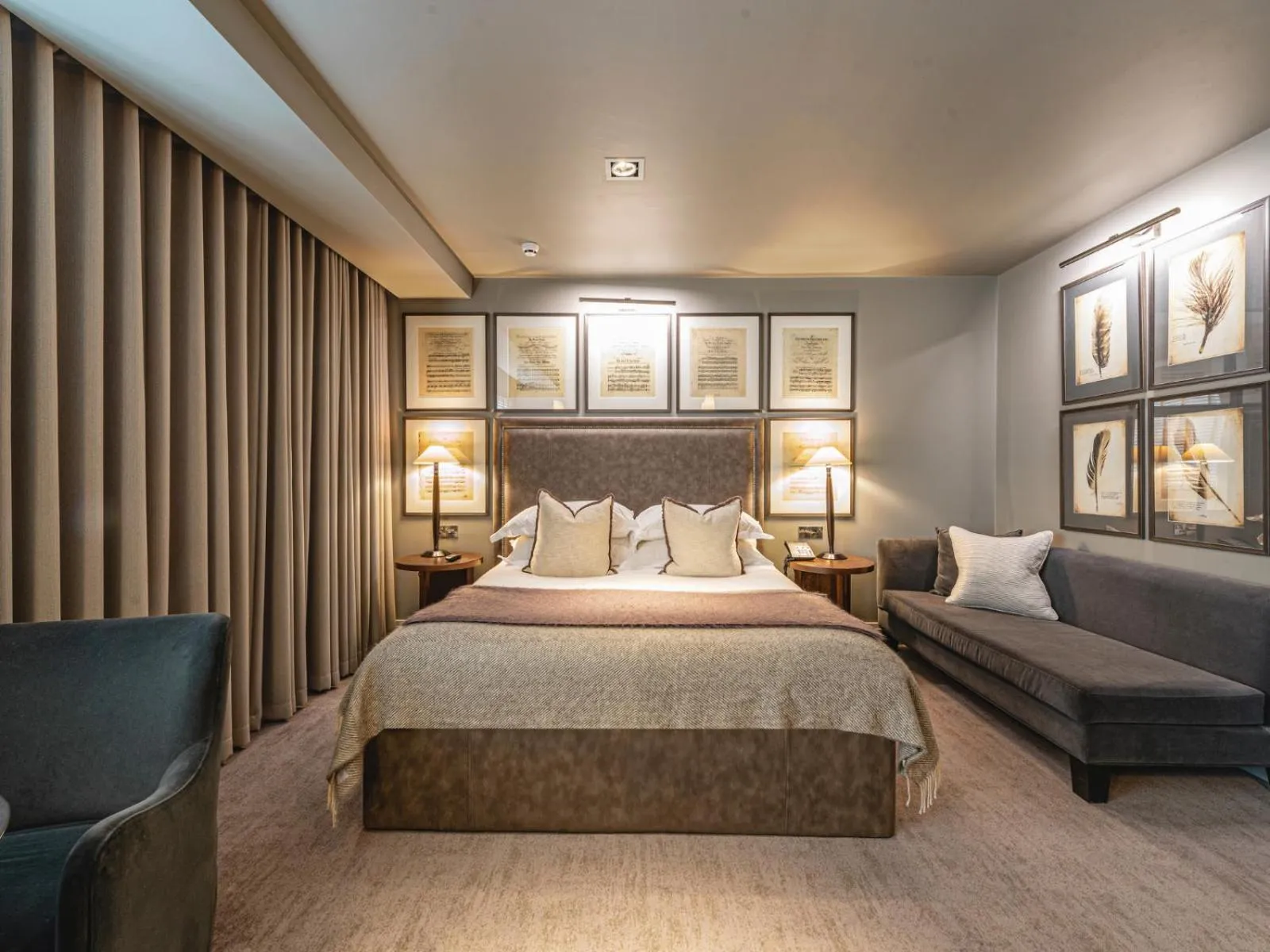 Bedroom, Bed in Dakota Leeds