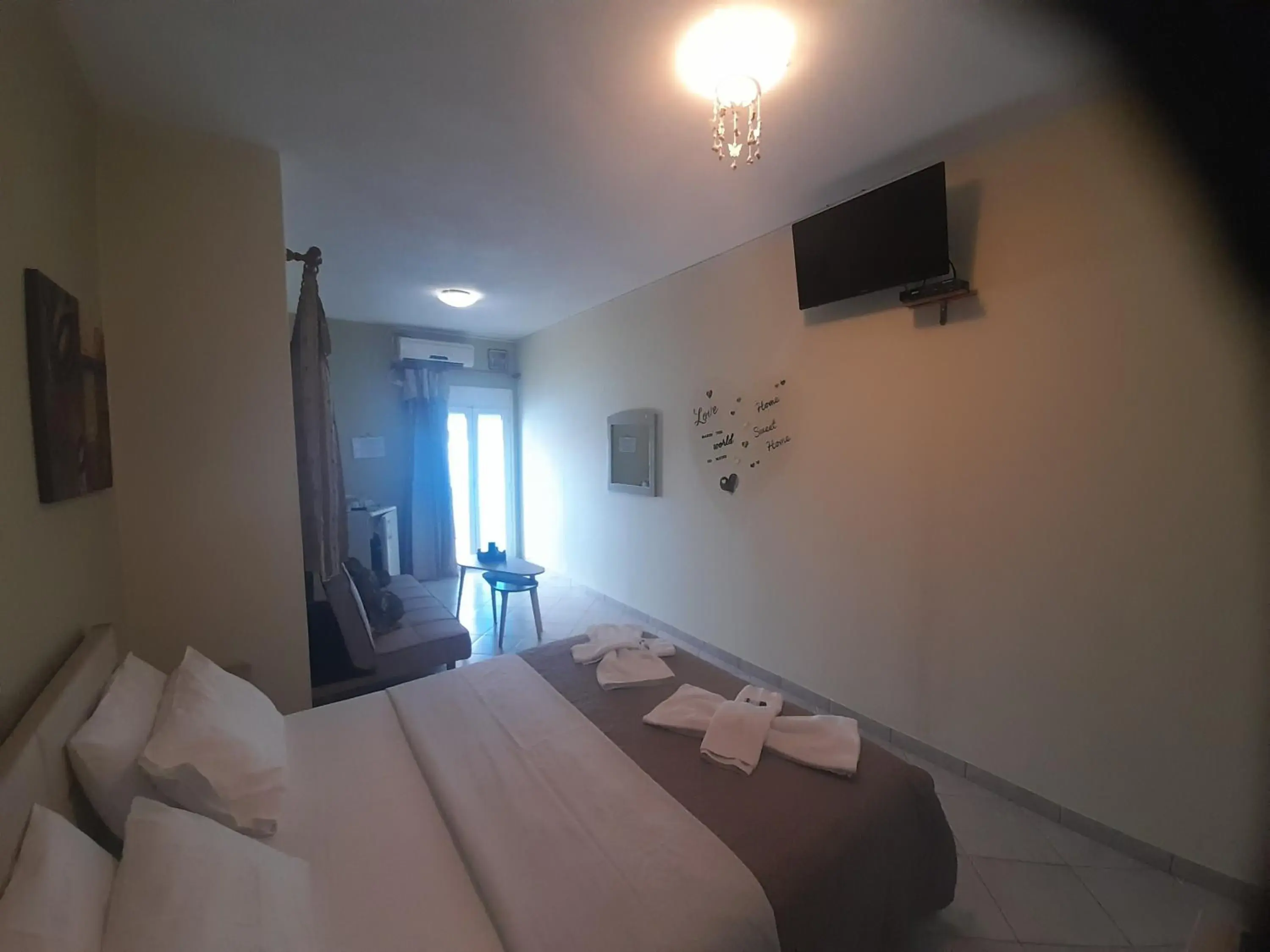 Standard Twin Room in Delfini Standard Twin Room in Delfini