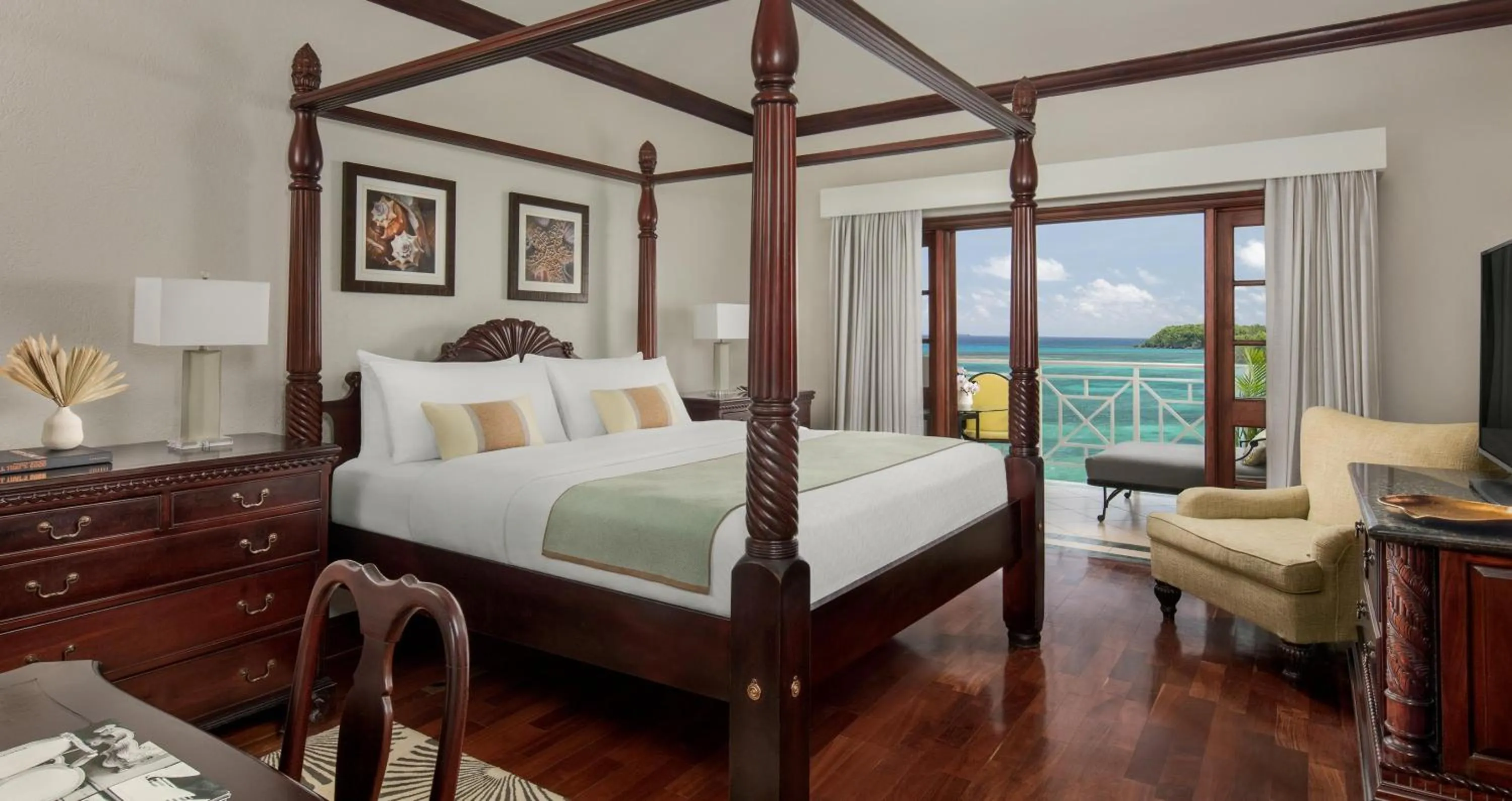 Photo of the whole room, Bed in Sandals Royal Plantation All Inclusive - Couples Only