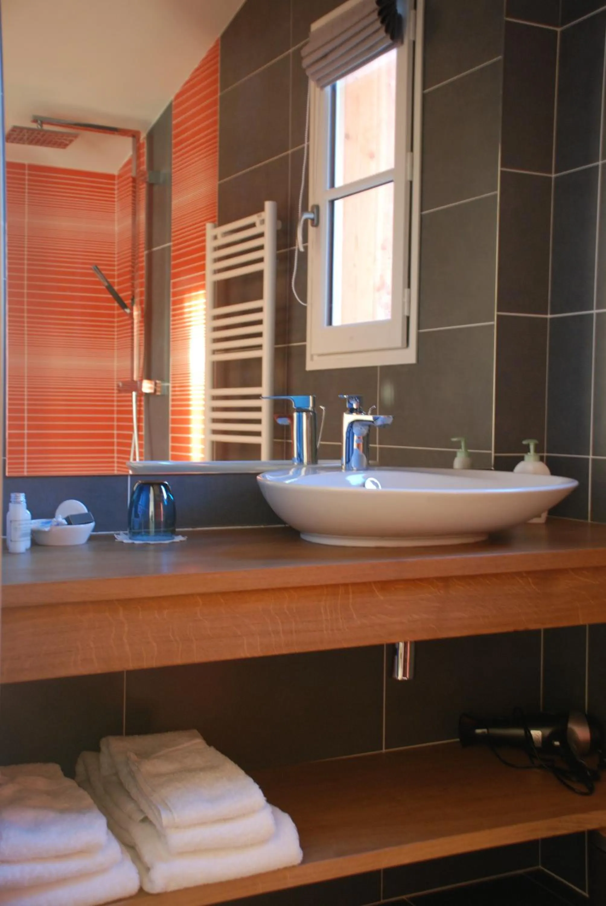 Bathroom in Les Ambèles