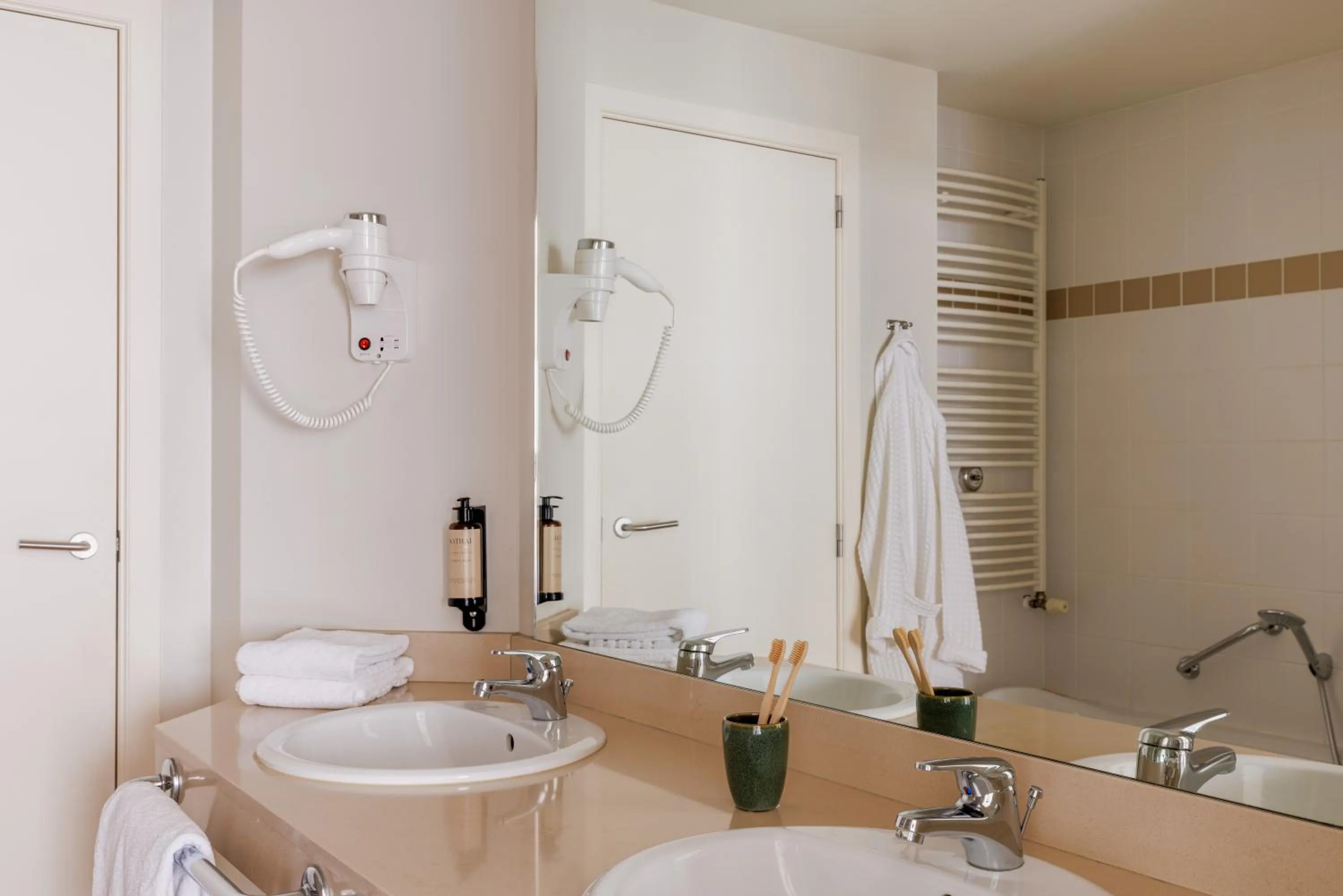 Hotel Aazaert by WP Hotels