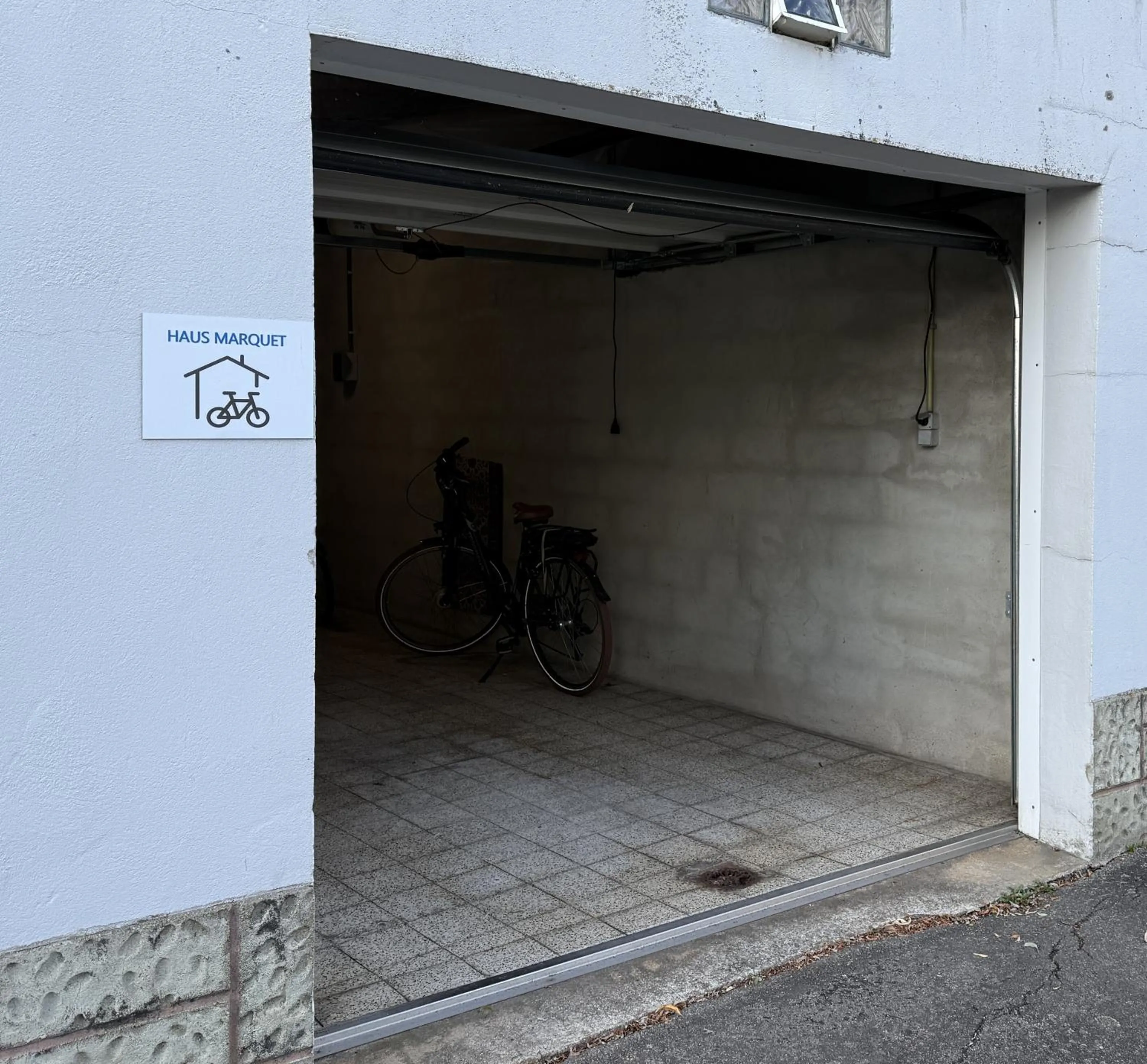 Cycling in Haus Marquet