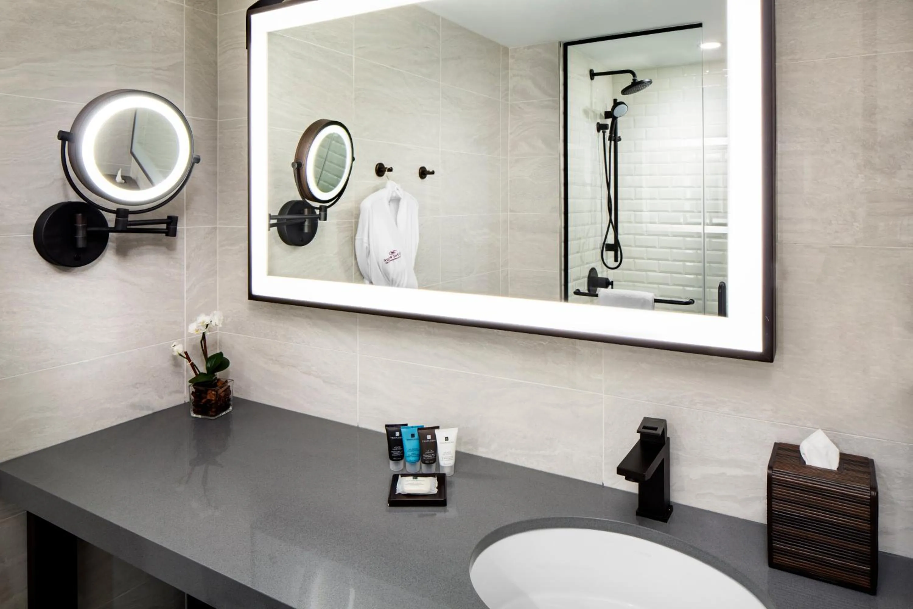 Bathroom in Crowne Plaza HY36 Midtown Manhattan by IHG