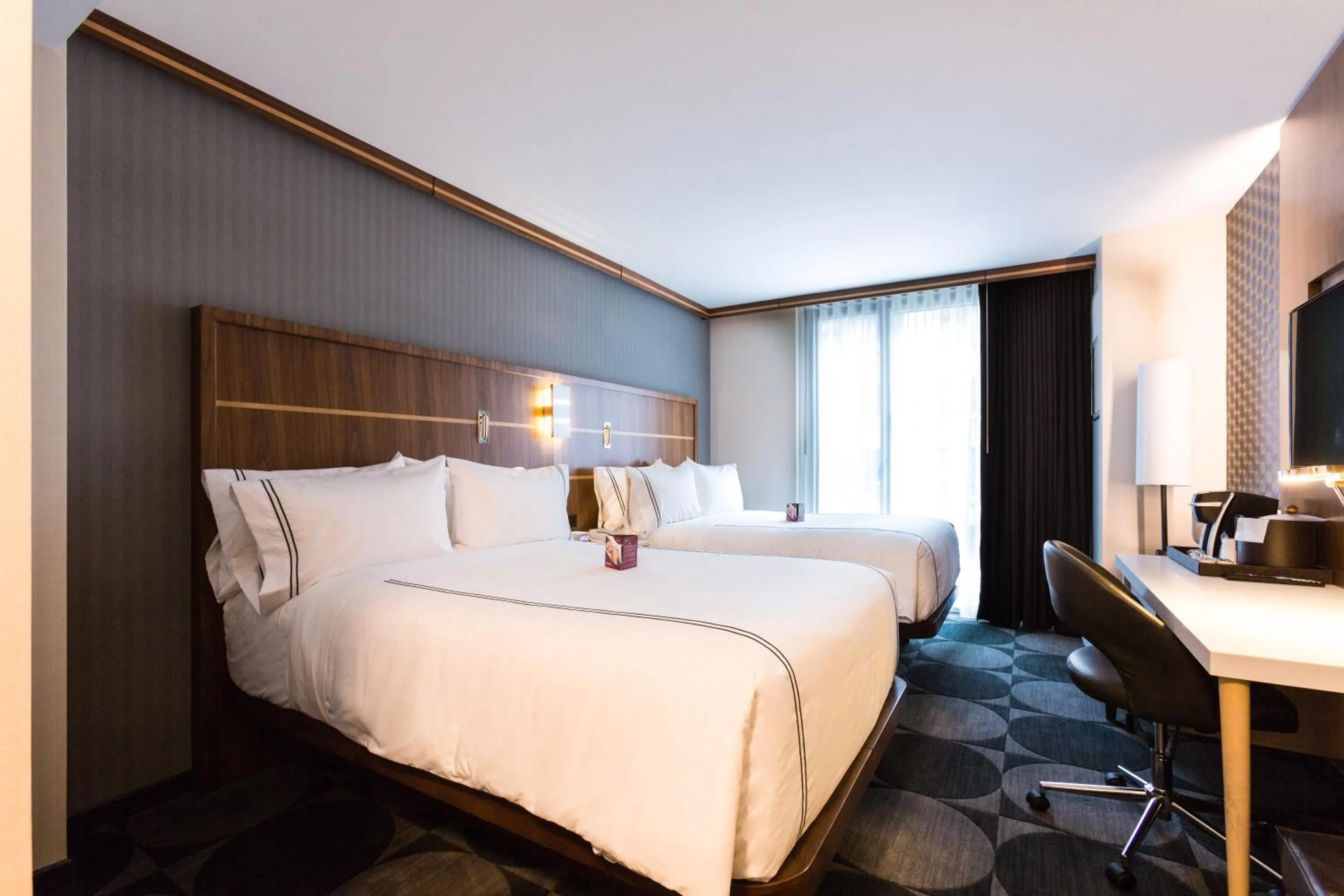 Bedroom, Bed in Crowne Plaza HY36 Midtown Manhattan by IHG