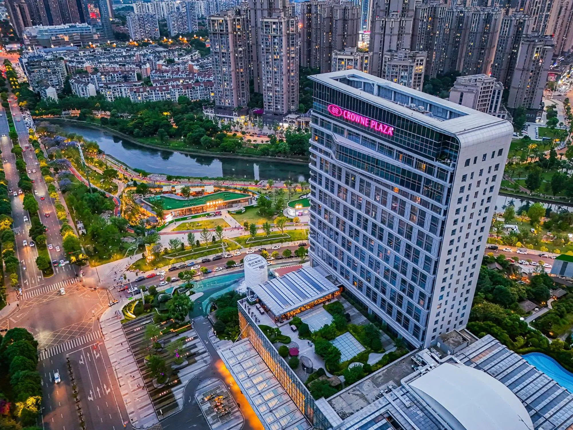 Quiet street view in Crowne Plaza Chengdu Wenjiang by IHG