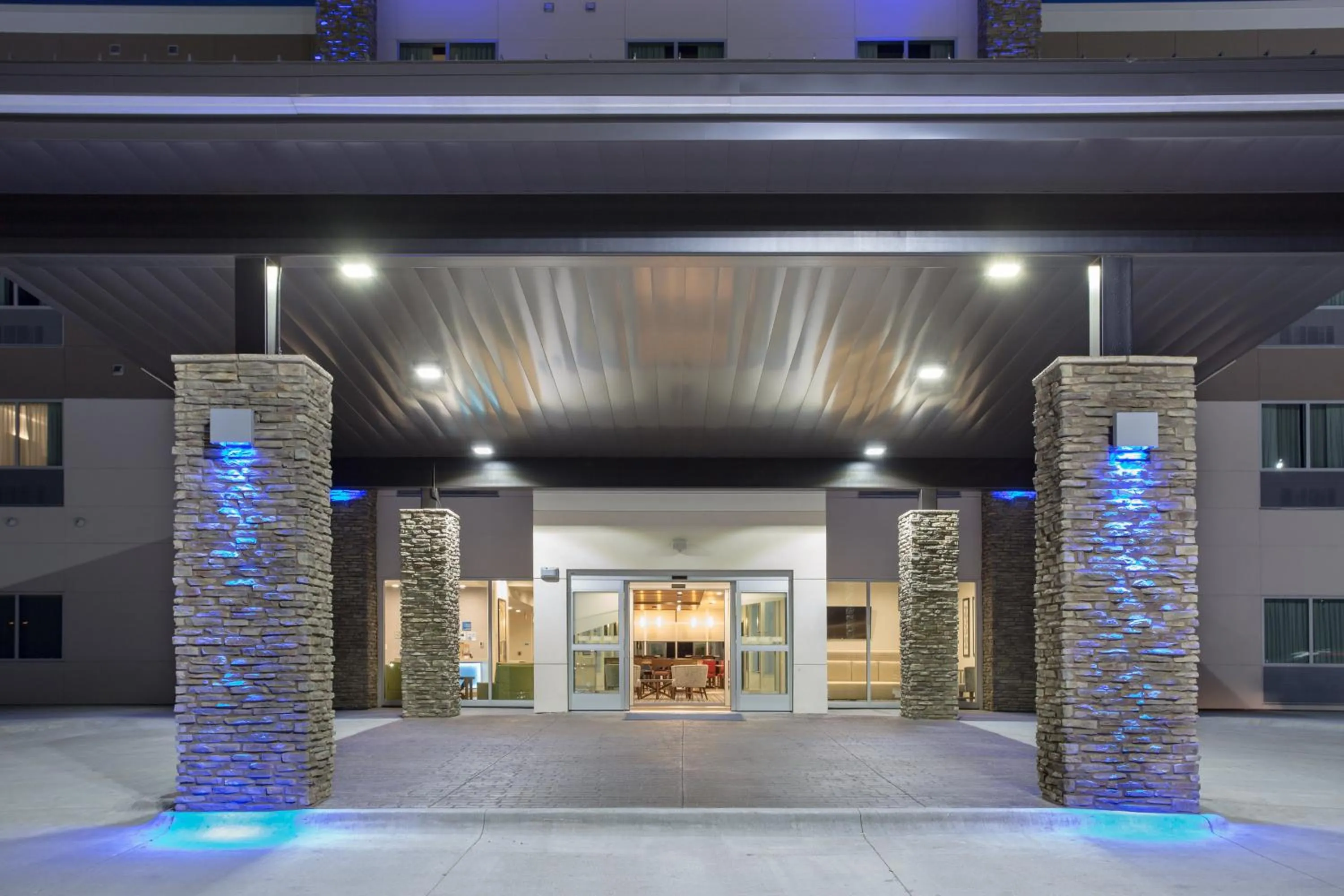 Property building in Holiday Inn Express & Suites - Rapid City - Rushmore South by IHG
