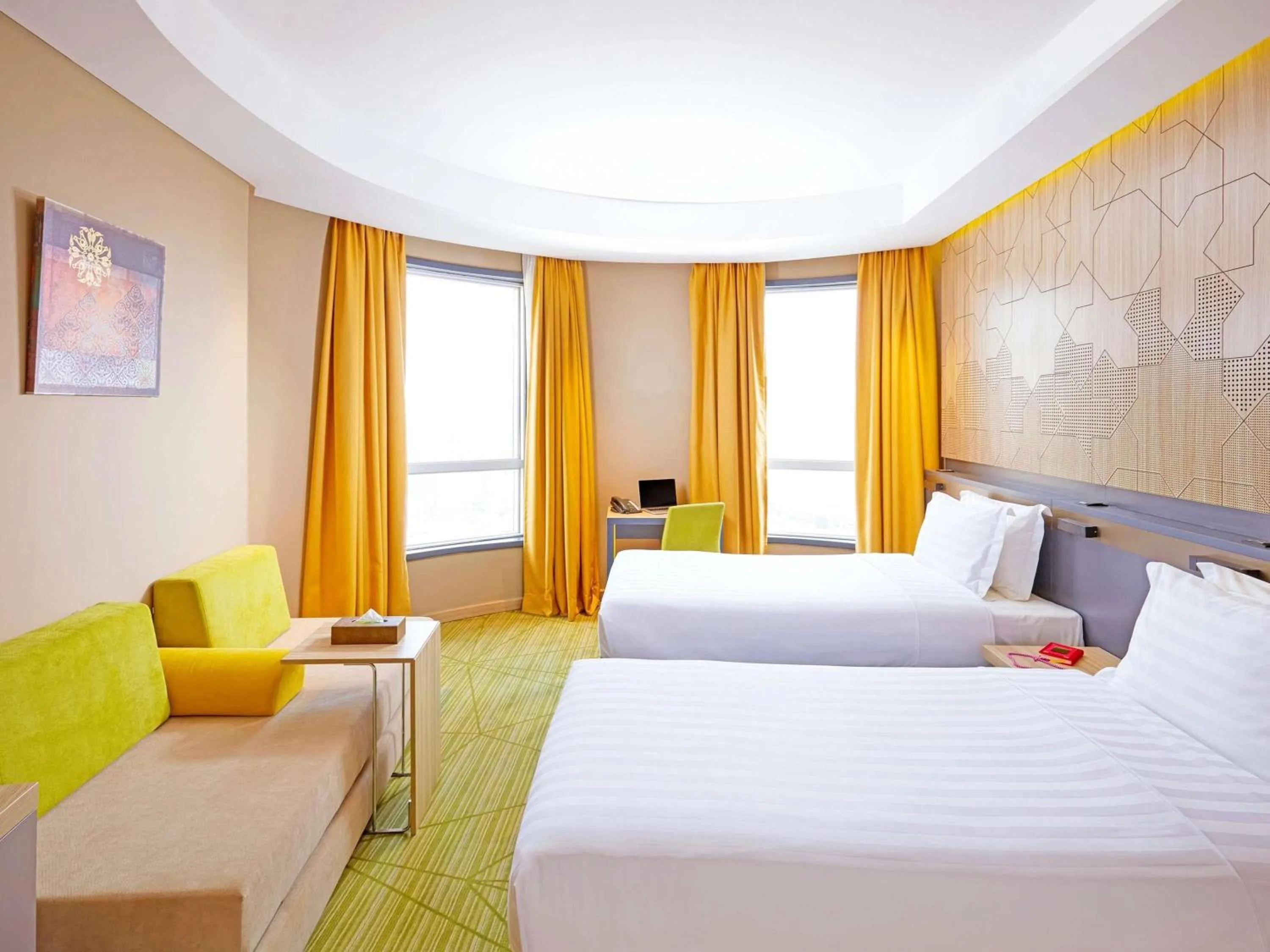Bedroom, Bed in ibis Styles Makkah