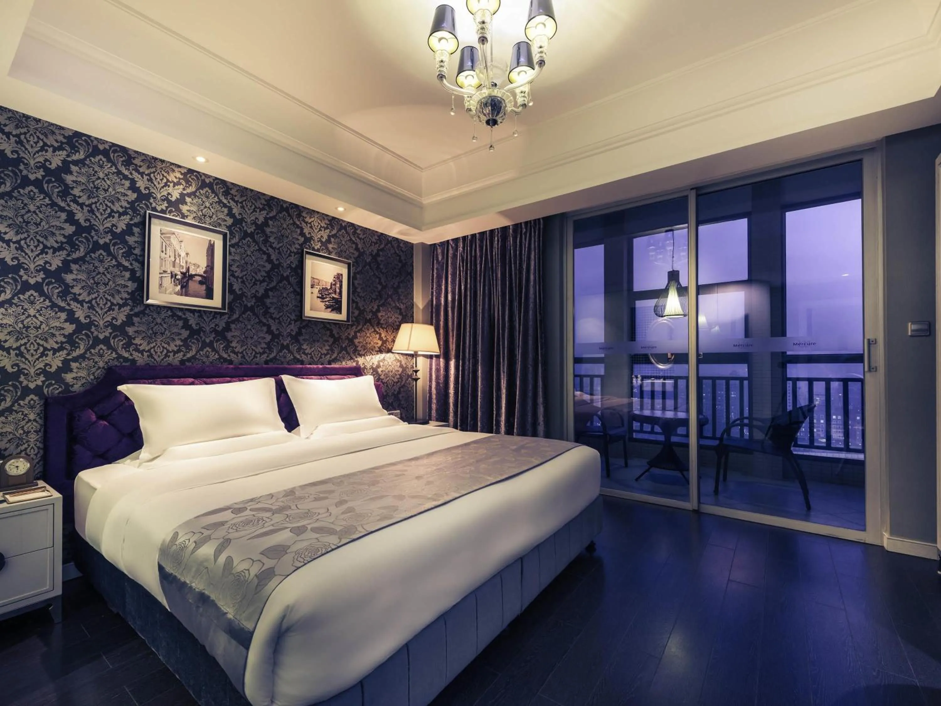 Bedroom, Bed in Mercure Xiamen Exhibition Centre